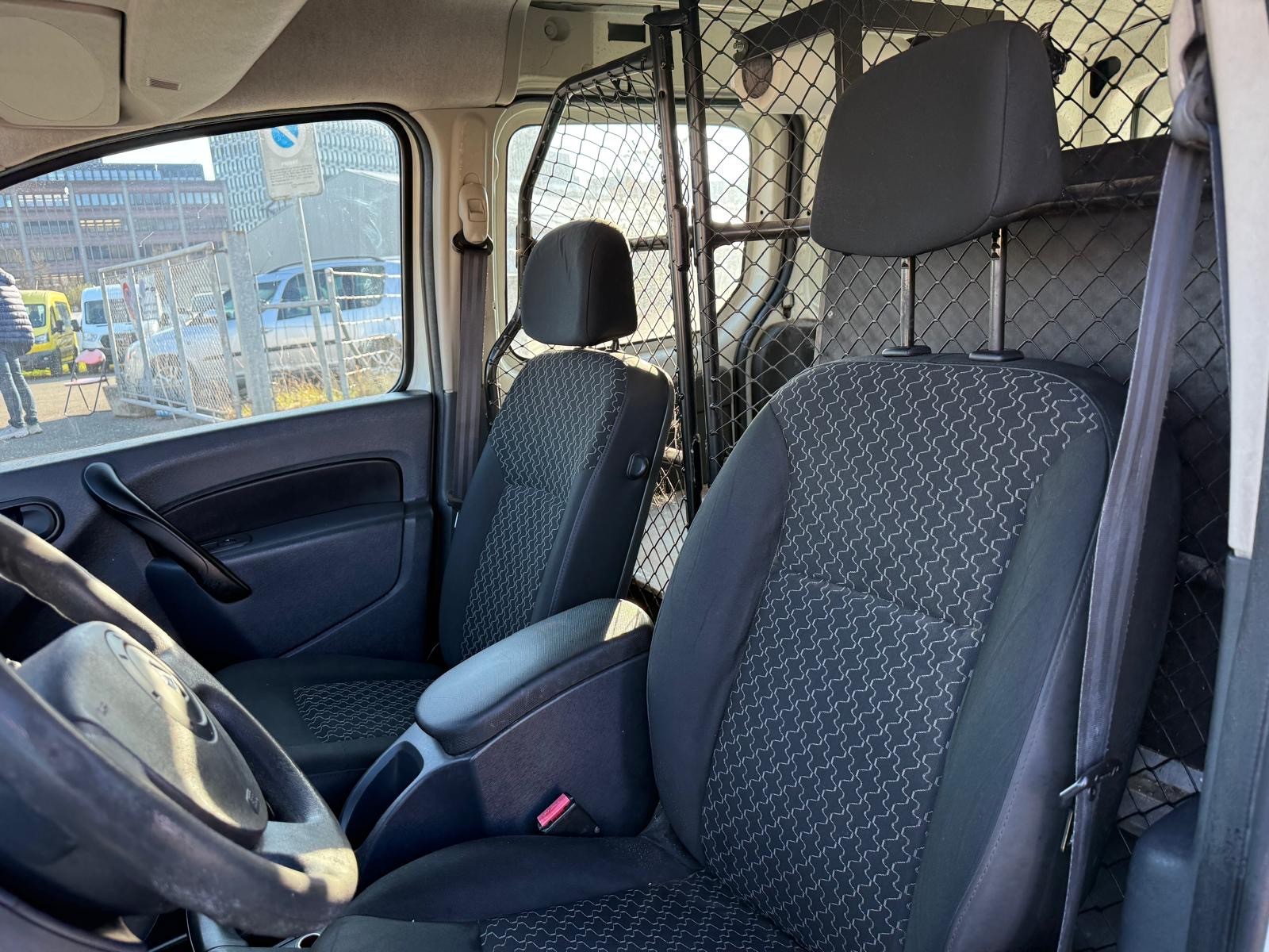 RENAULT Kangoo Maxi dCi 90 2 Plätze / 2 places-image-12