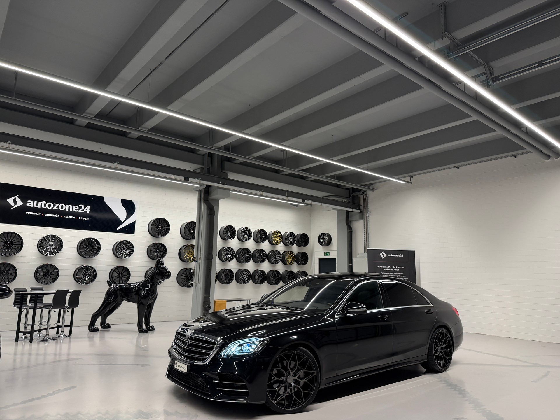 MERCEDES-BENZ S 400 d AMG Line 4matic lang (NP CHF 191'340)-image-2