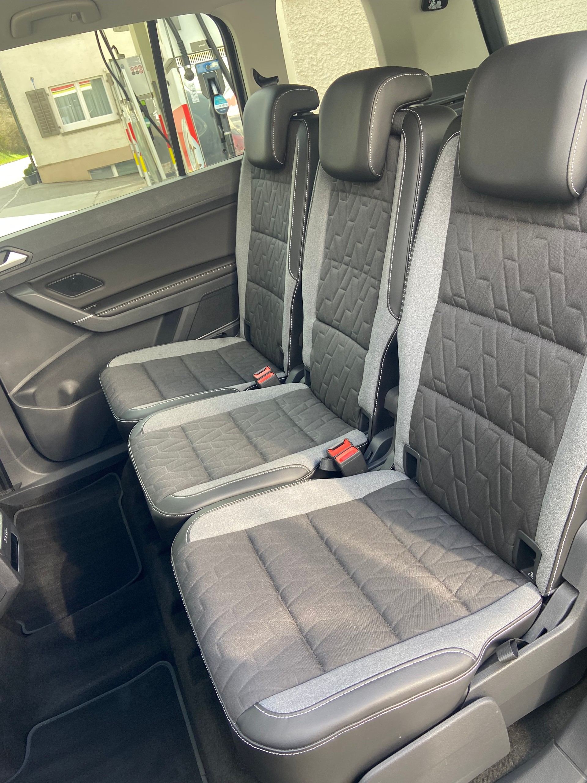 VW Touran 1.5 TSI EVO Comfortline DSG-image-8