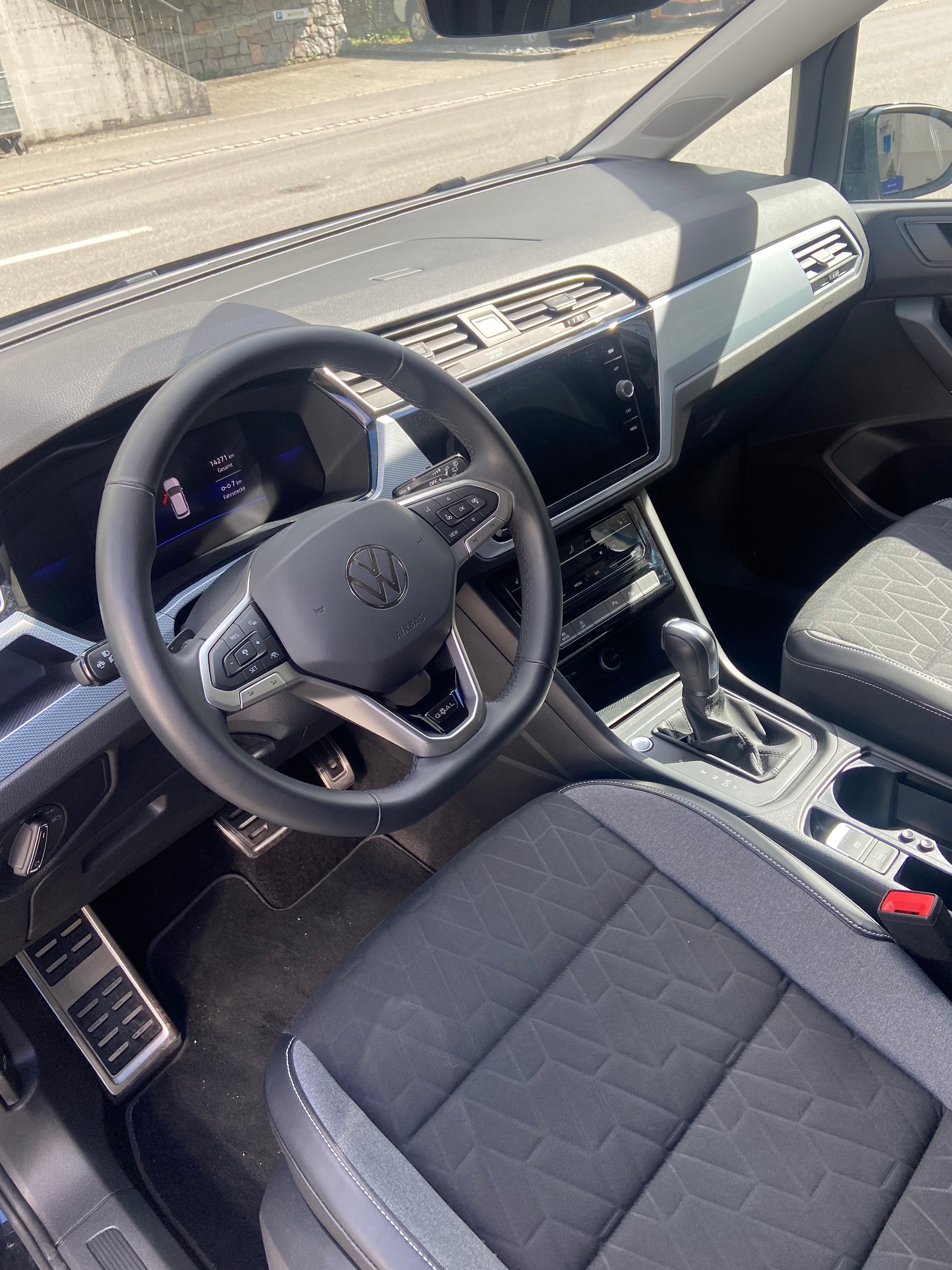 VW Touran 1.5 TSI EVO Comfortline DSG-image-6