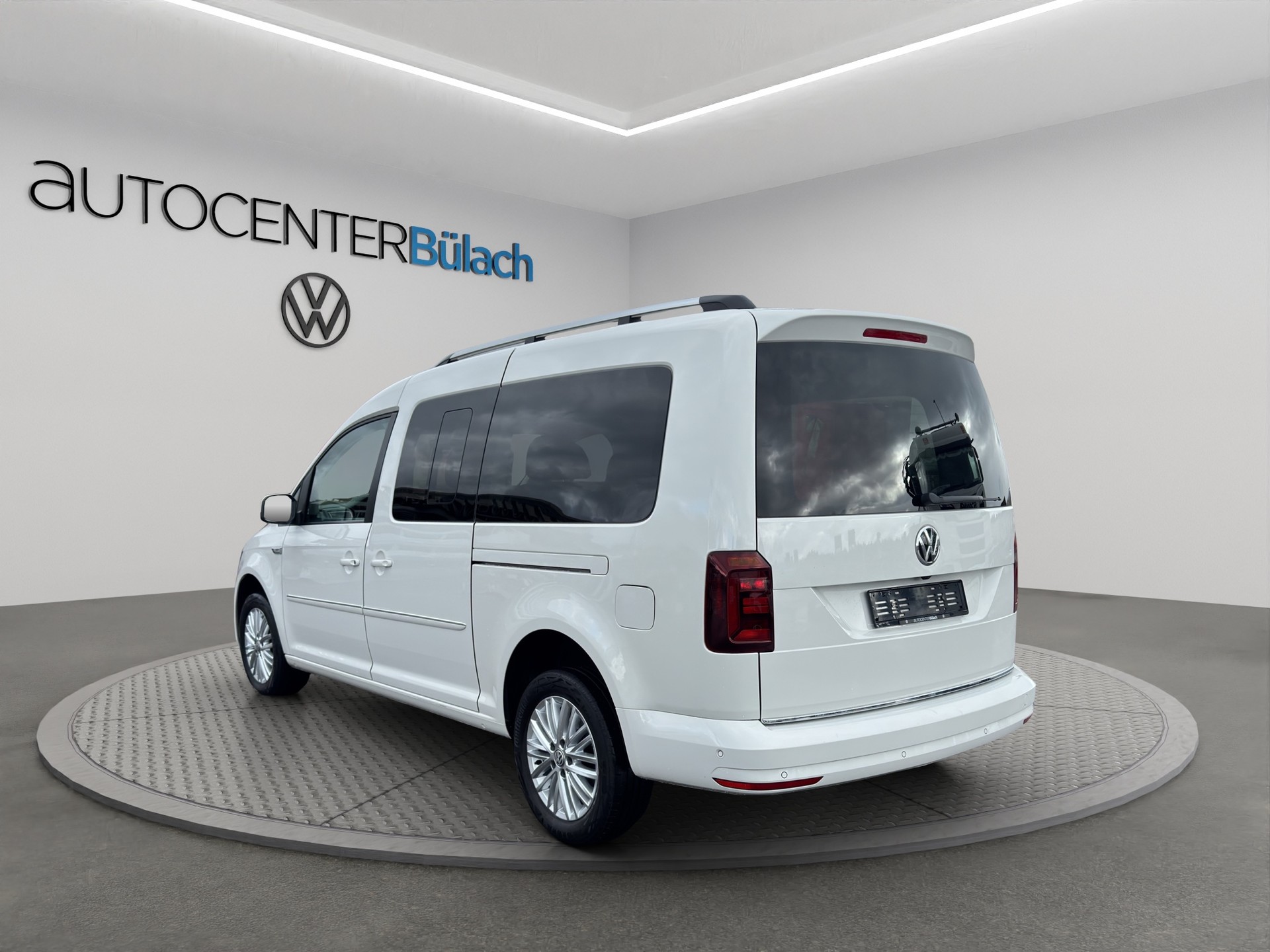 VW Caddy Maxi 2.0 TDI Liberty 4Motion DSG-image-6