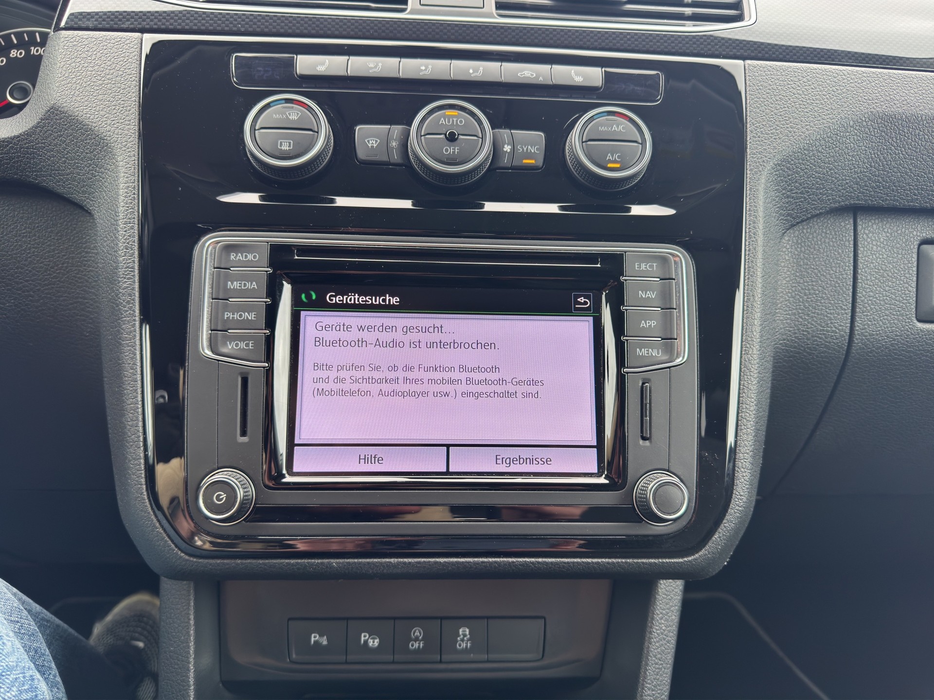 VW Caddy Maxi 2.0 TDI Liberty 4Motion DSG-image-12