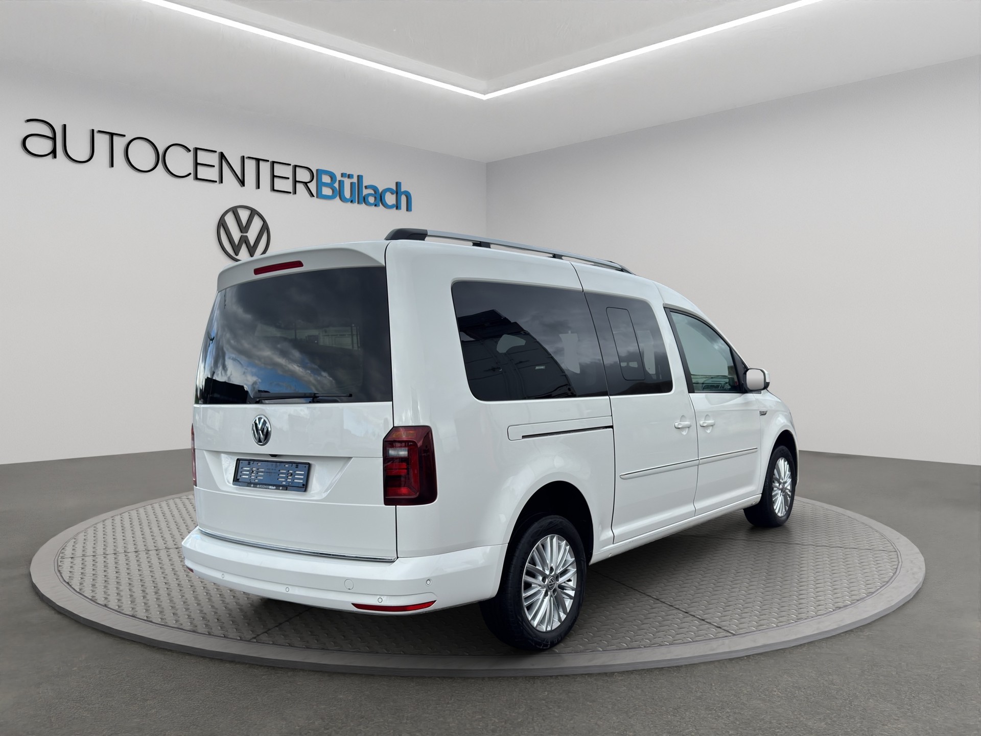VW Caddy Maxi 2.0 TDI Liberty 4Motion DSG-image-4