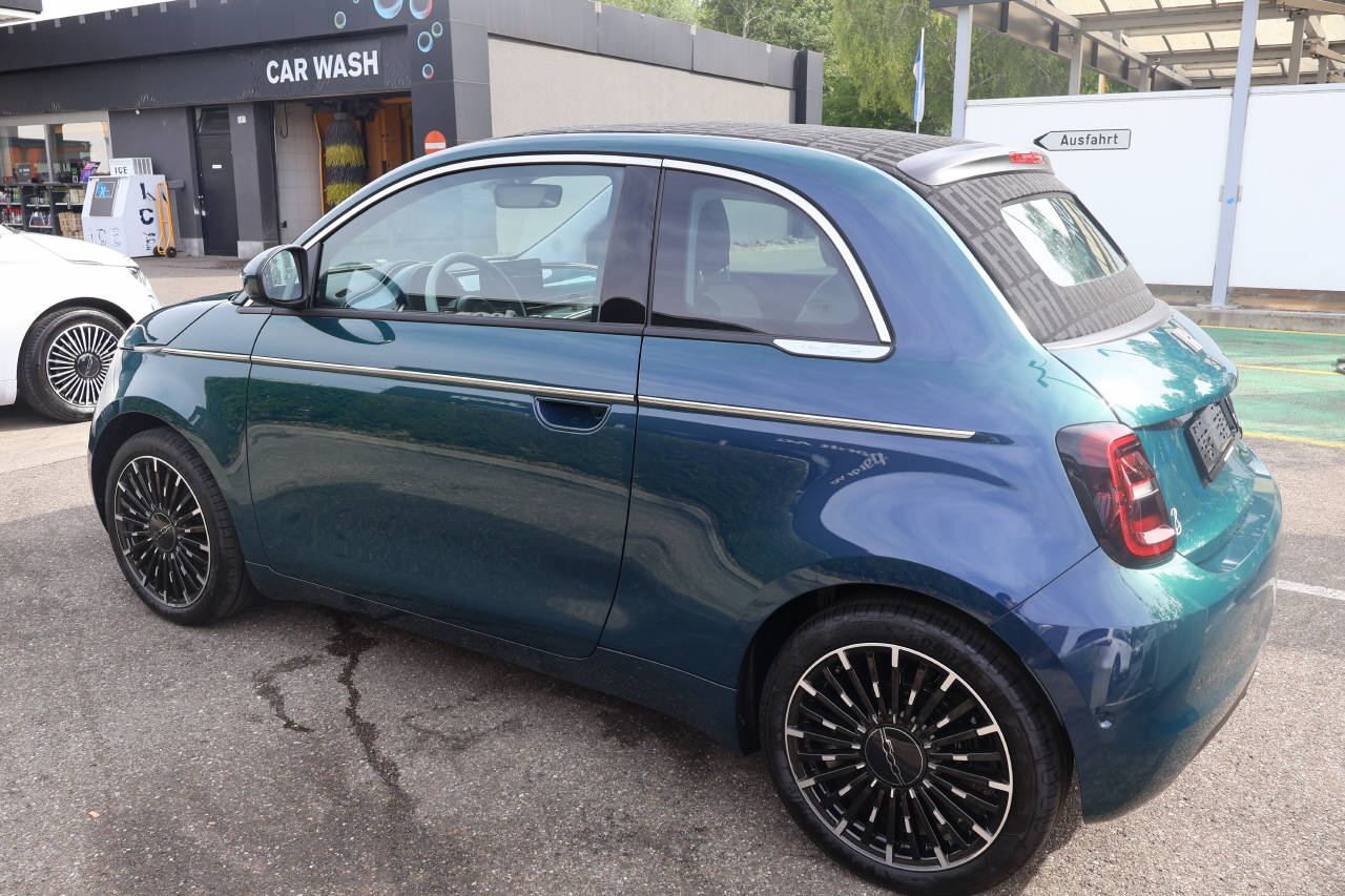 FIAT 500 Cabrio La Prima-image-5