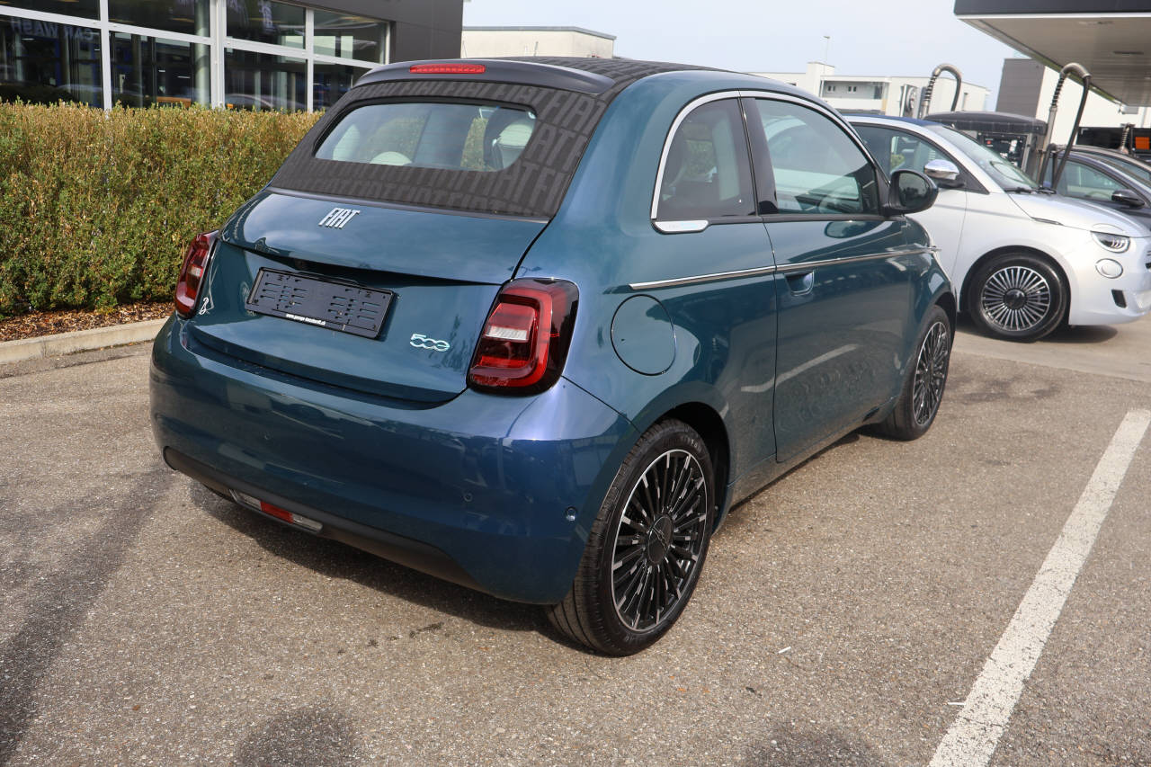 FIAT 500 Cabrio La Prima-image-2