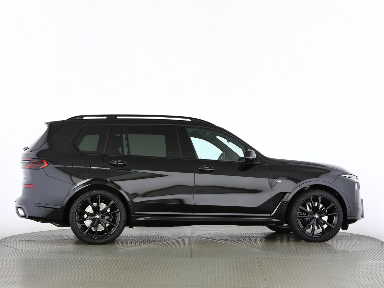 BMW X7 40d xDrive-image-15