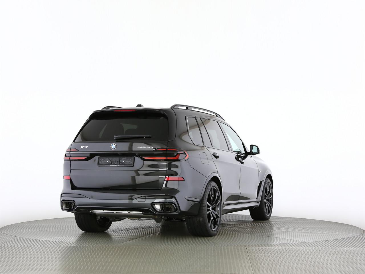 BMW X7 40d xDrive-image-11