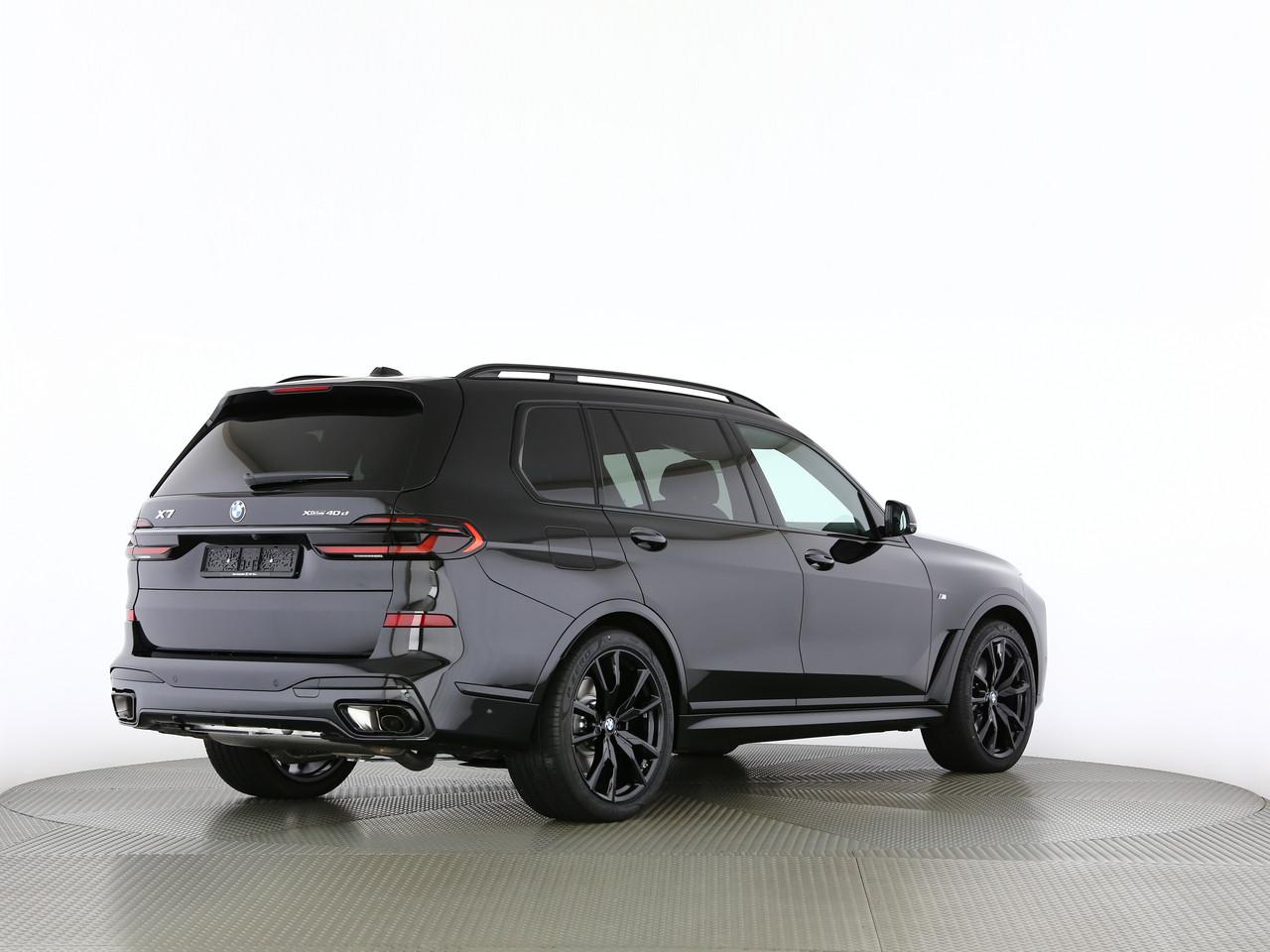 BMW X7 40d xDrive-image-12