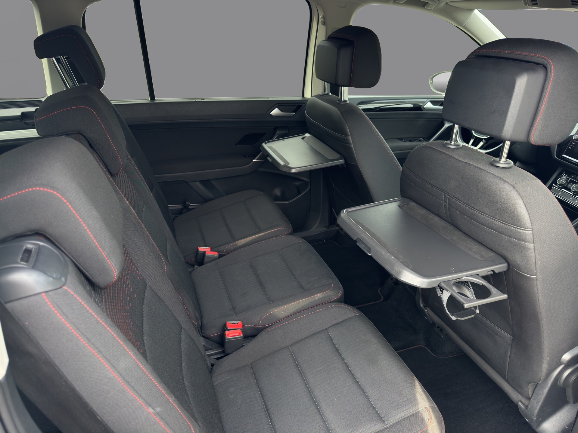 VW Touran 1.4 TSI BlueMotion Technology Sound DSG-image-10
