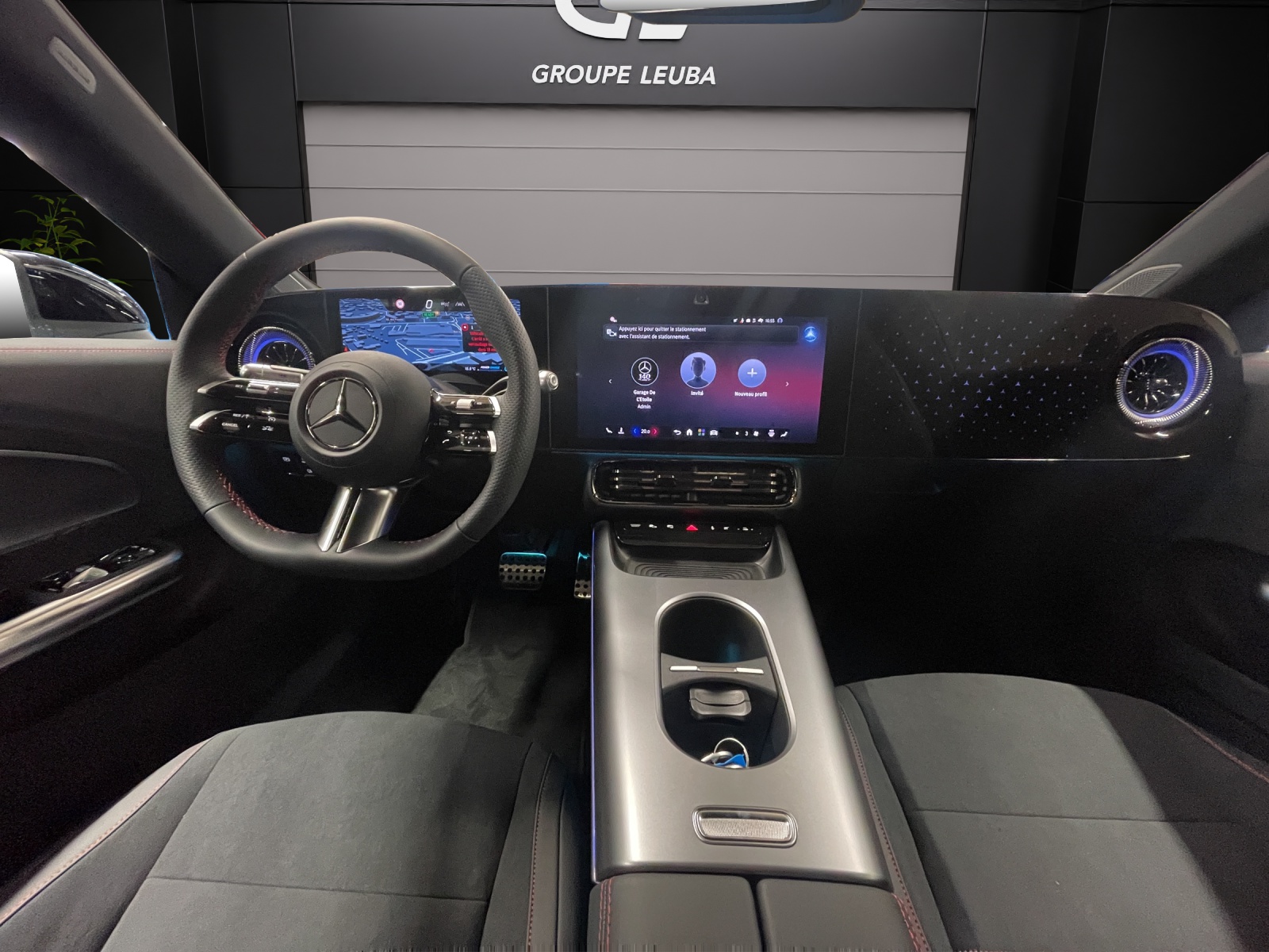 MERCEDES-BENZ CLA 200 8G-DCT-image-11