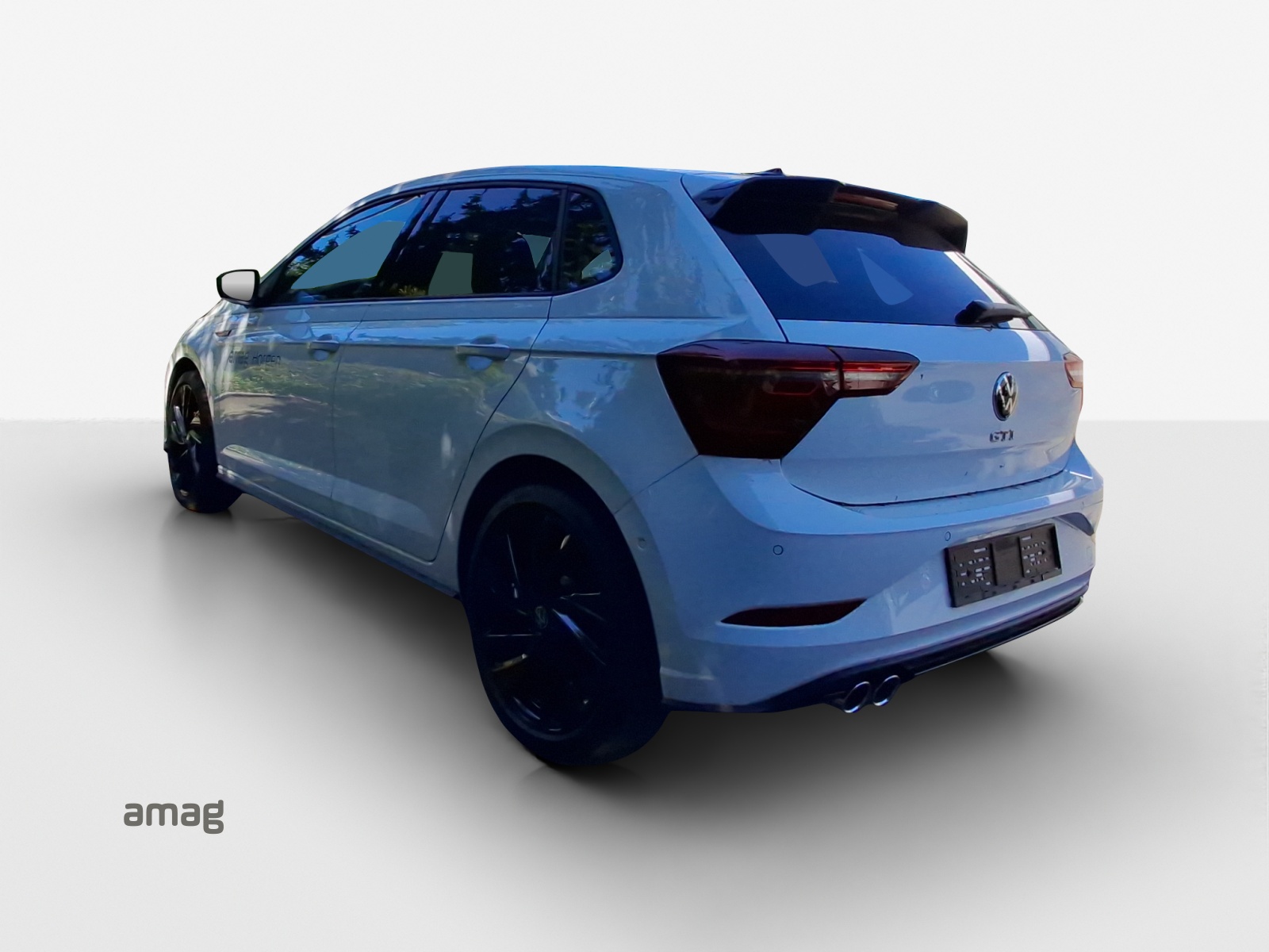 VW Polo 2.0 TSI GTI DSG-image-2