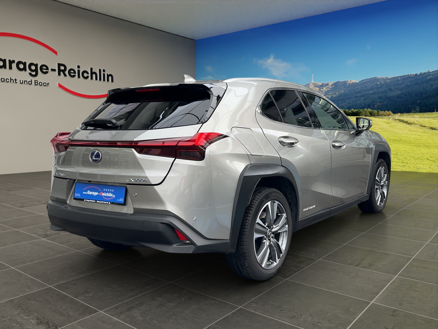 LEXUS UX 300e Excellence-image-4