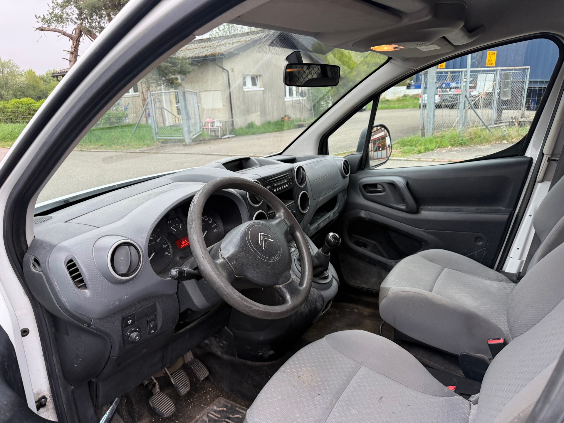 CITROEN BERLINGO-image-11