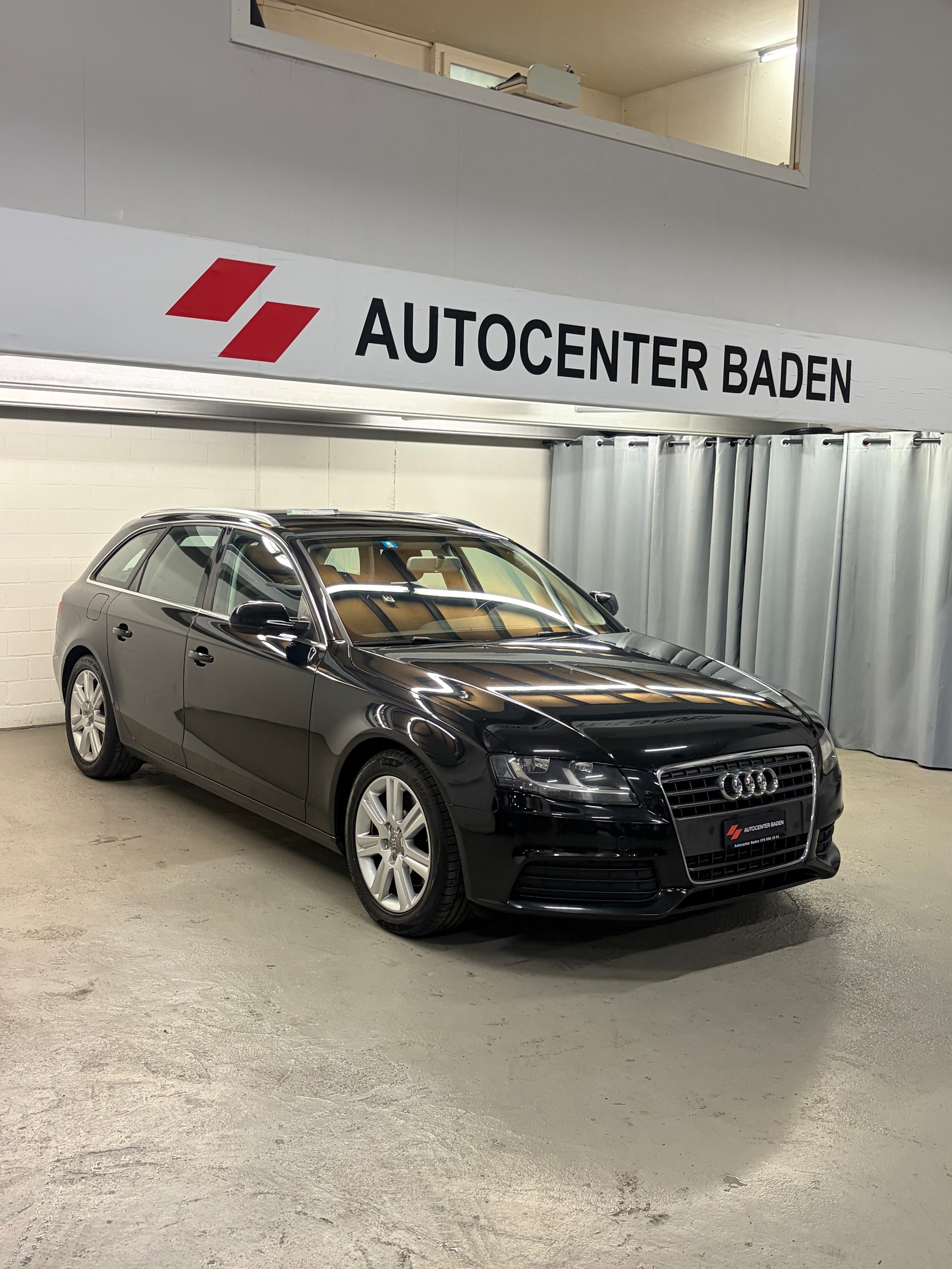 AUDI A4 Avant 2.0 TDI multitronic-image-2