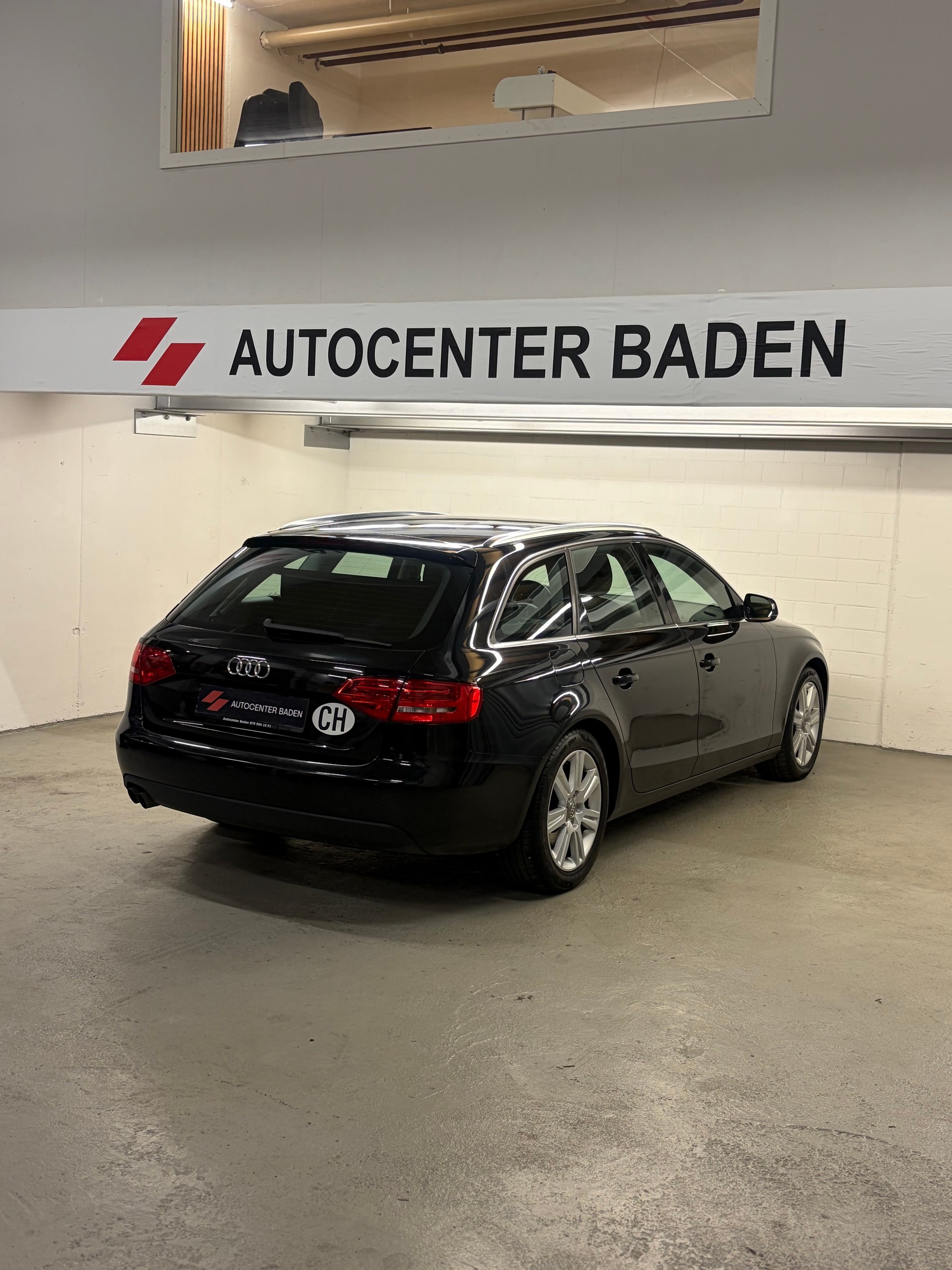 AUDI A4 Avant 2.0 TDI multitronic-image-3