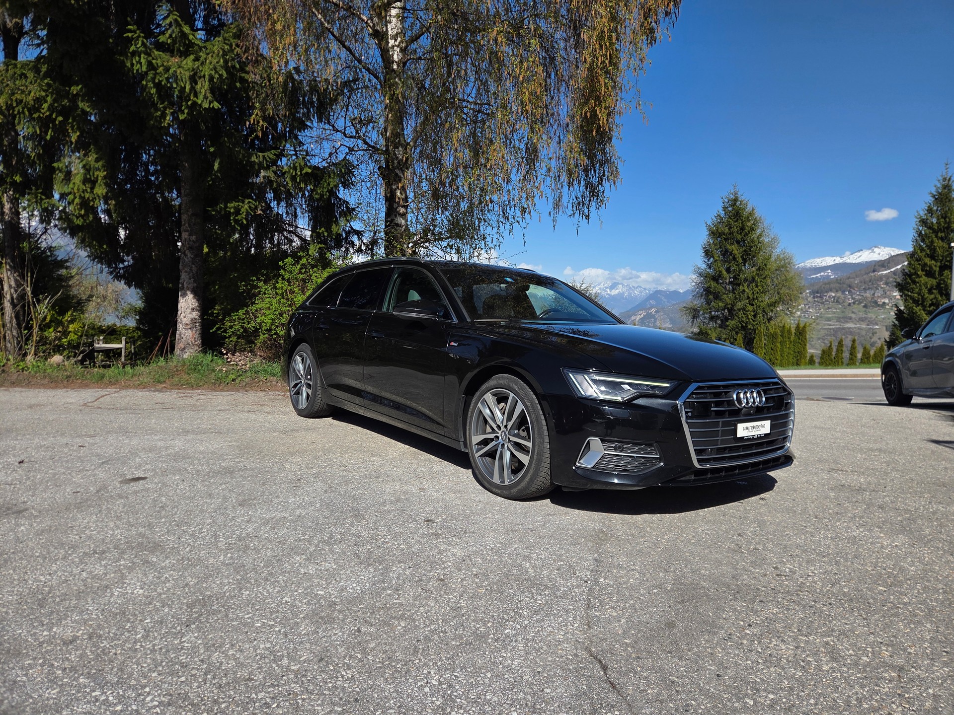 AUDI A6 Avant 55 TFSI quattro S-tronic-image-3