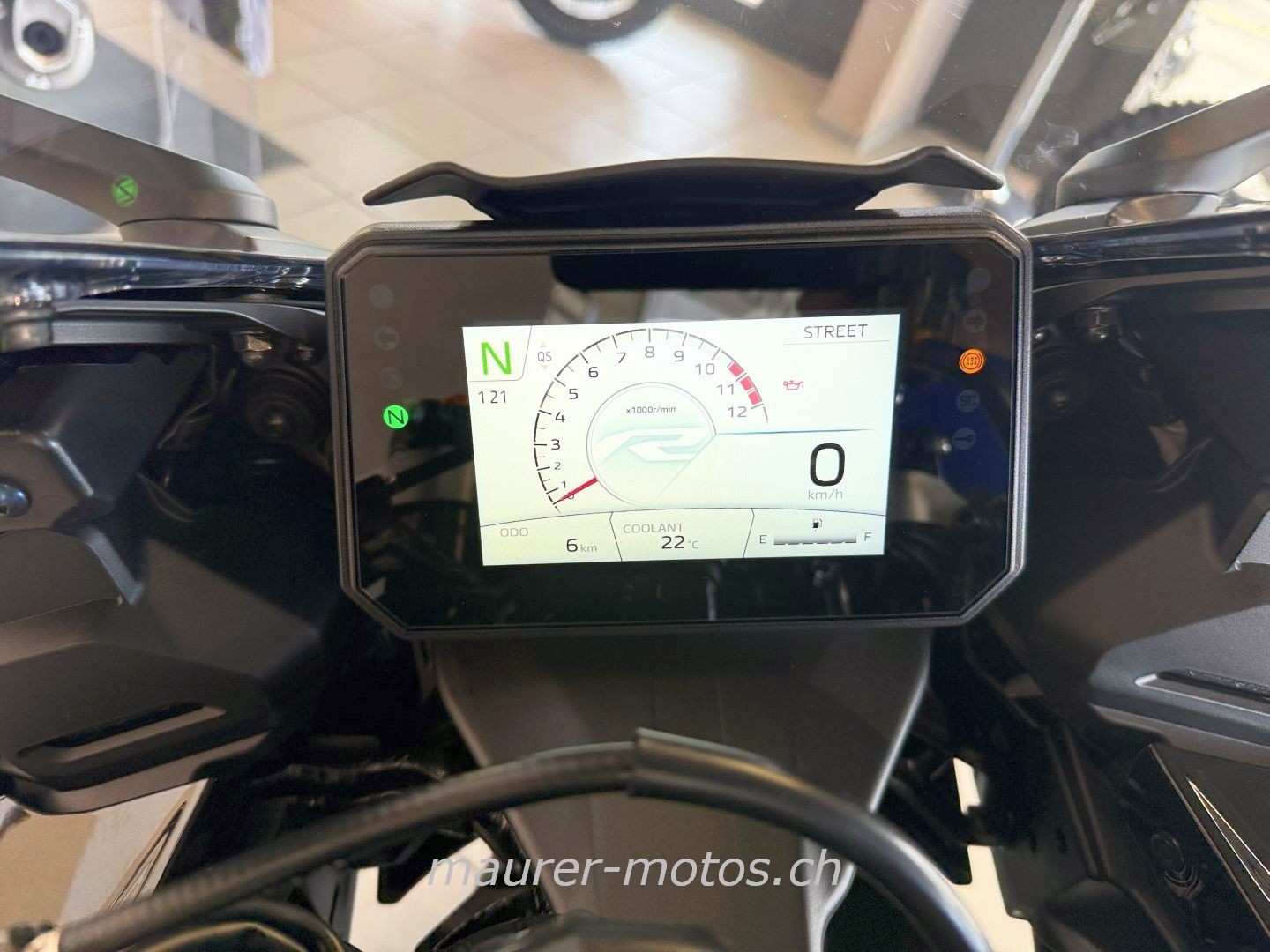 YAMAHA R7 2026 35KW-showroom-element-3