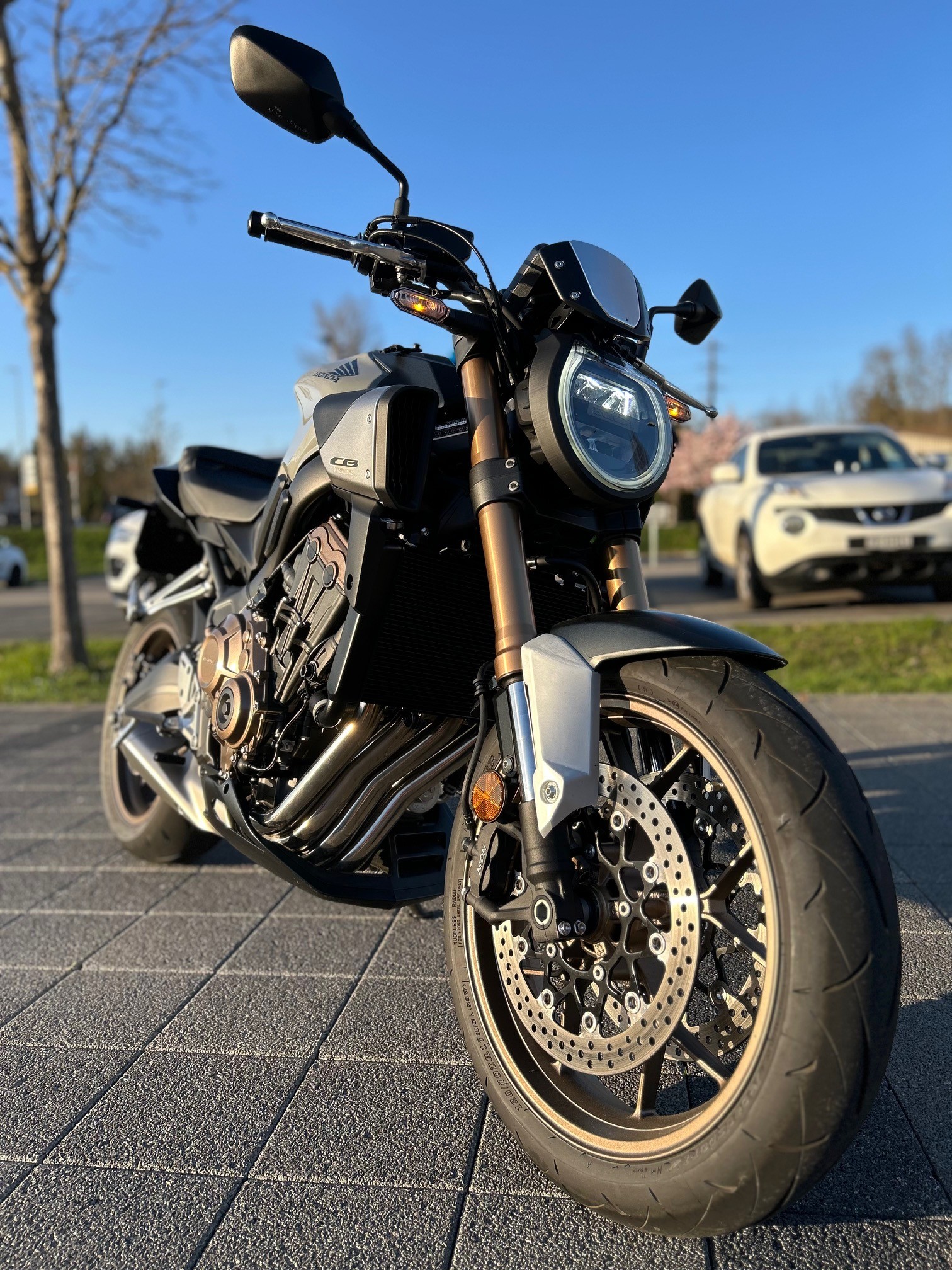 HONDA CB 650 R-image-11