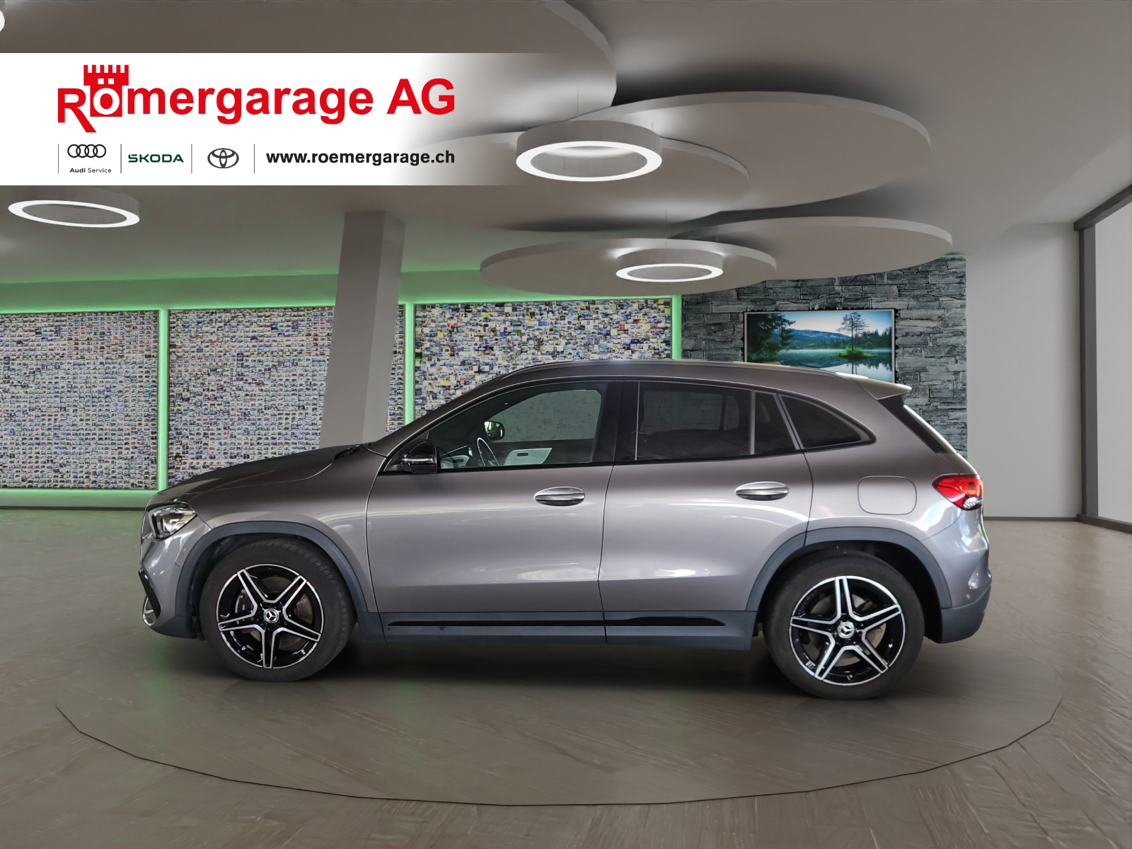 MERCEDES-BENZ GLA 250 4Matic AMG Line 8G-DCT-image-1