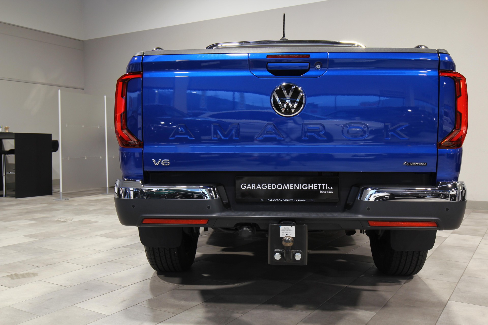 VW Amarok DKab. Pick-up 3.0 TDI 240 Aventura Winter 2 4m-image-5