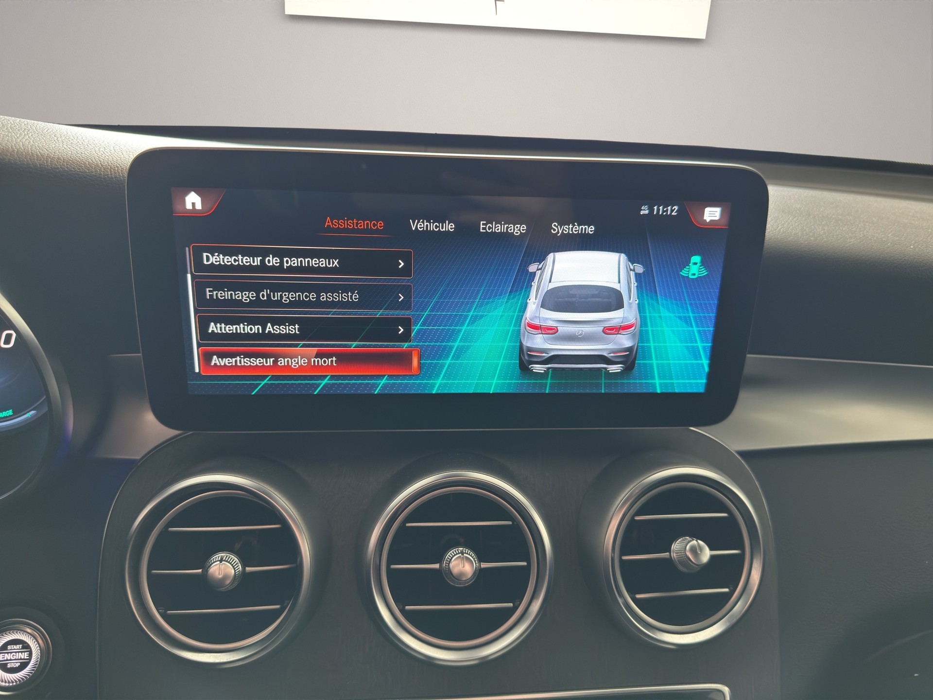 MERCEDES-BENZ GLC Coupé 200 AMG Line 4Matic 9G-Tronic-image-18