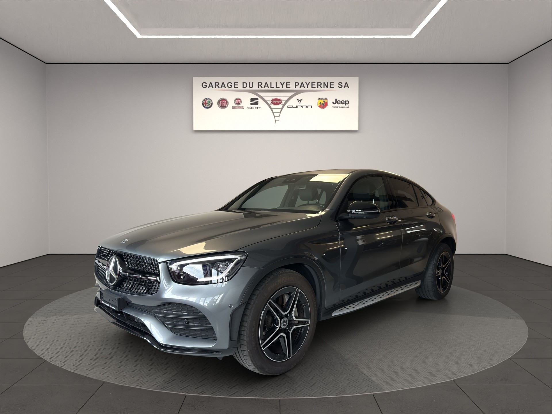 MERCEDES-BENZ GLC Coupé 200 AMG Line 4Matic 9G-Tronic-image-1