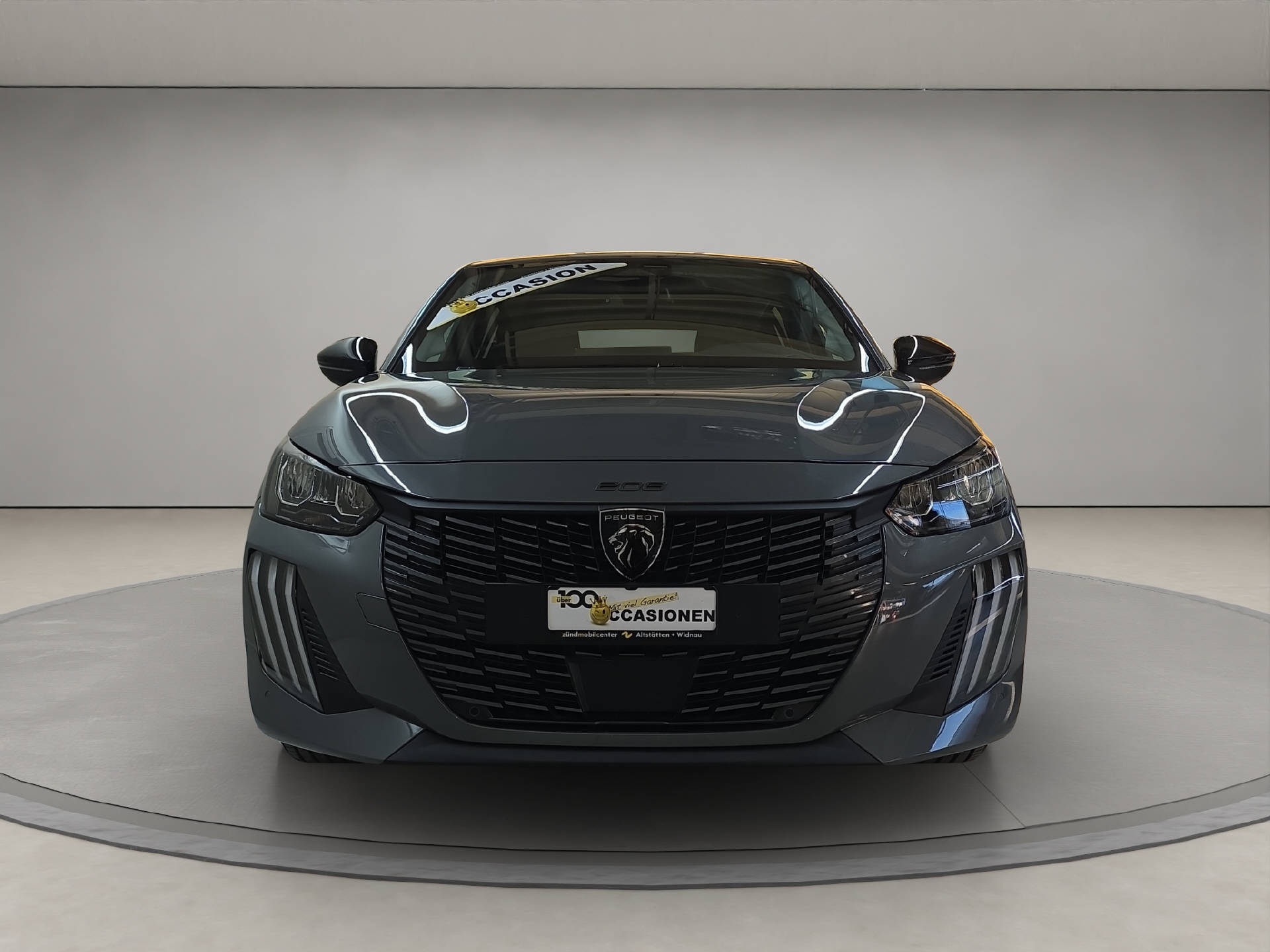 PEUGEOT 208 1.2 Hybrid Allure-image-4