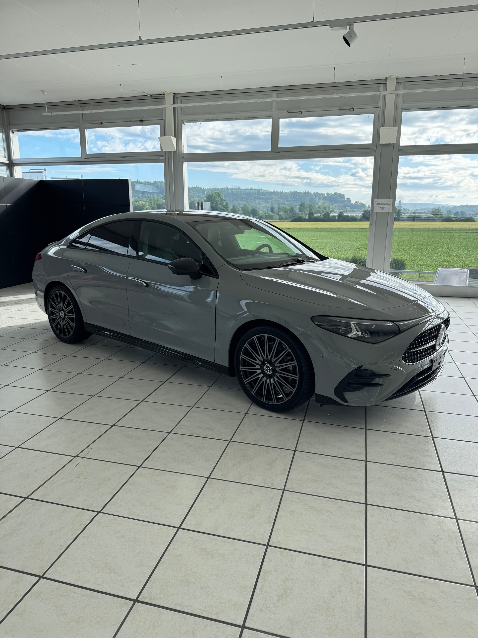 MERCEDES-BENZ CLA 220 4Matic-image-0
