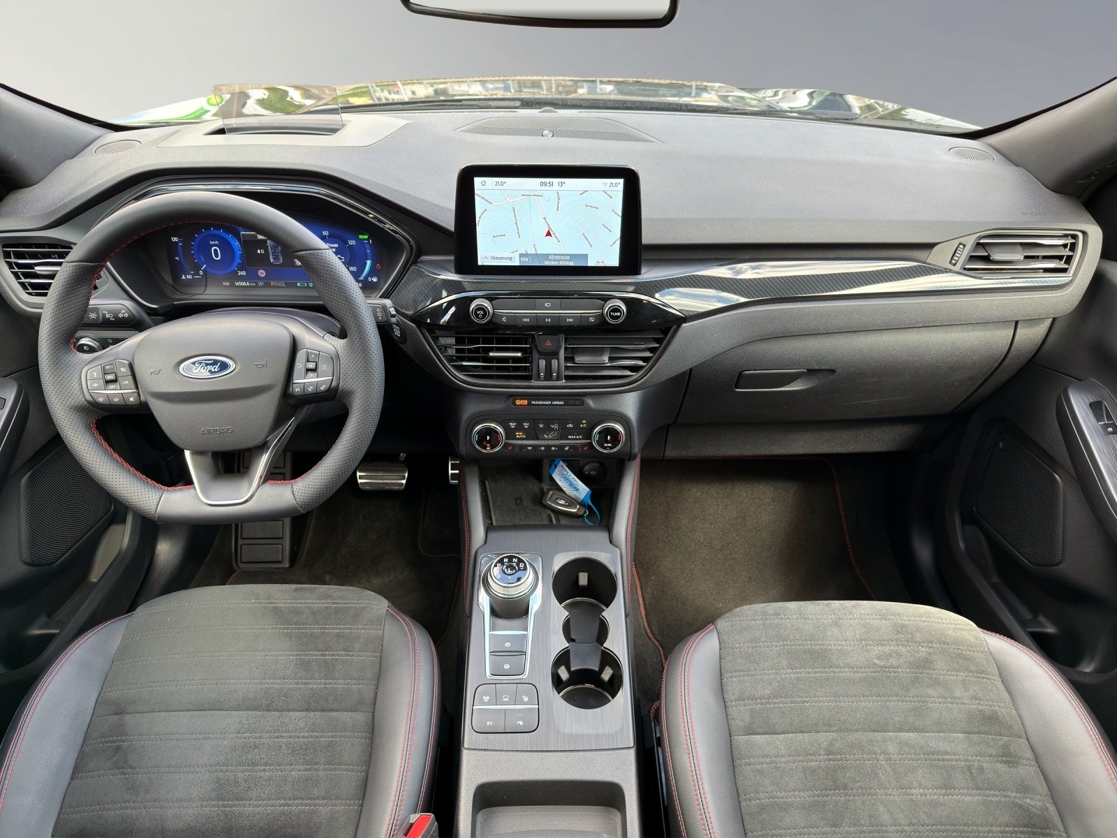 FORD Kuga 2.5 Plug-in Hybrid ST-Line X-image-11