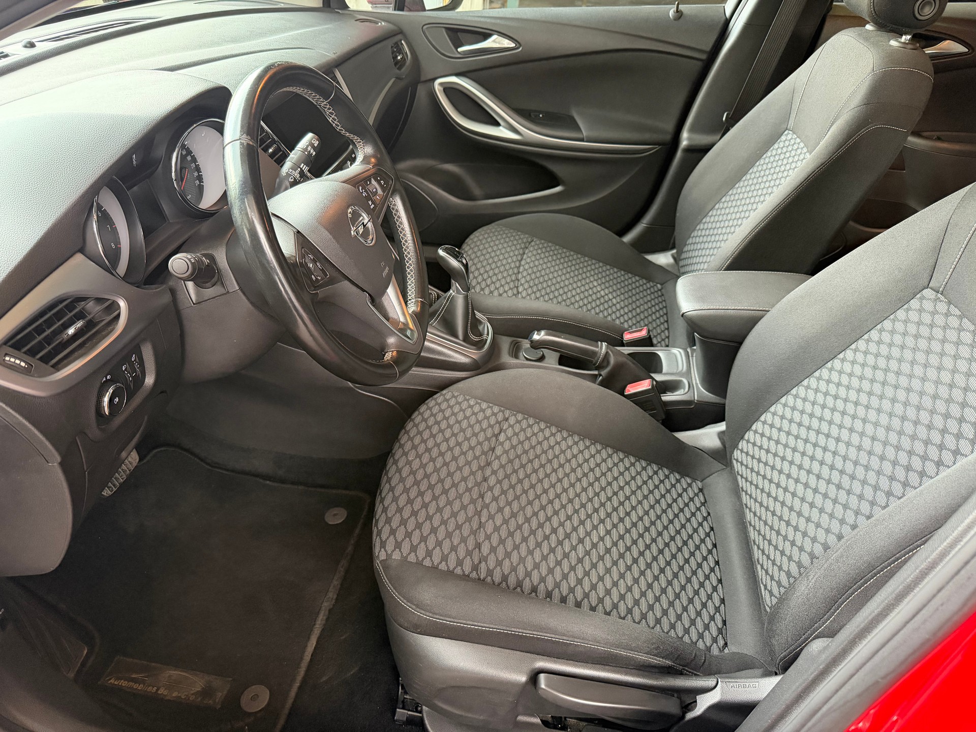 OPEL Astra 1.0i Turbo Enjoy Easytronic-image-8