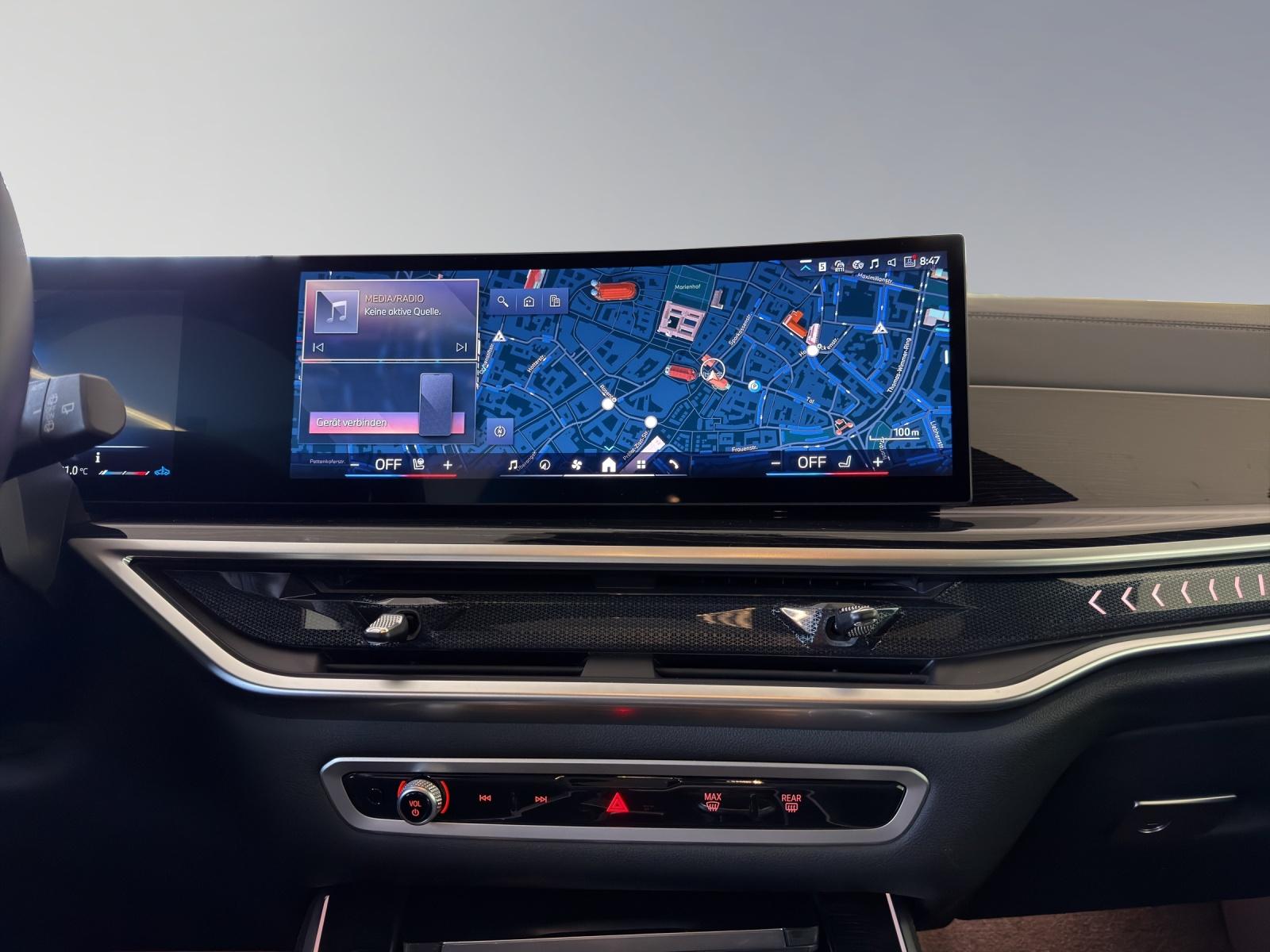 BMW X5 30d xDrive M-SportPaket-image-16
