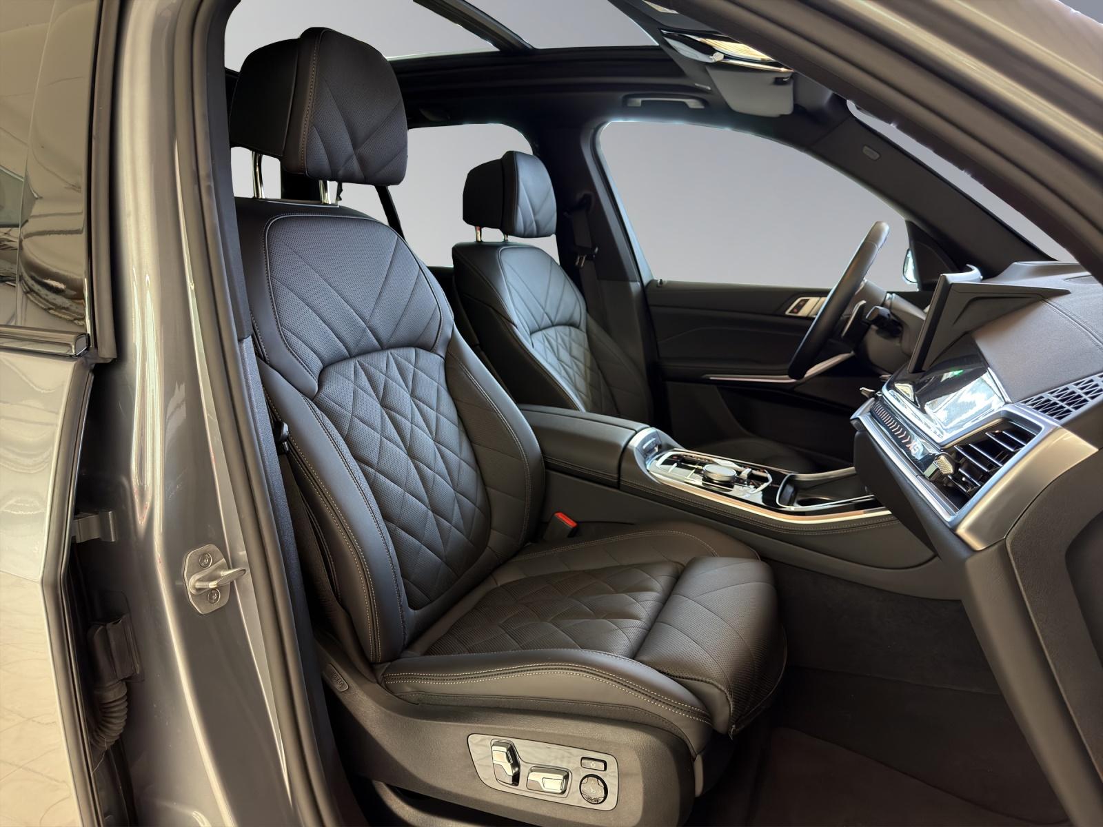 BMW X5 30d xDrive M-SportPaket-image-17
