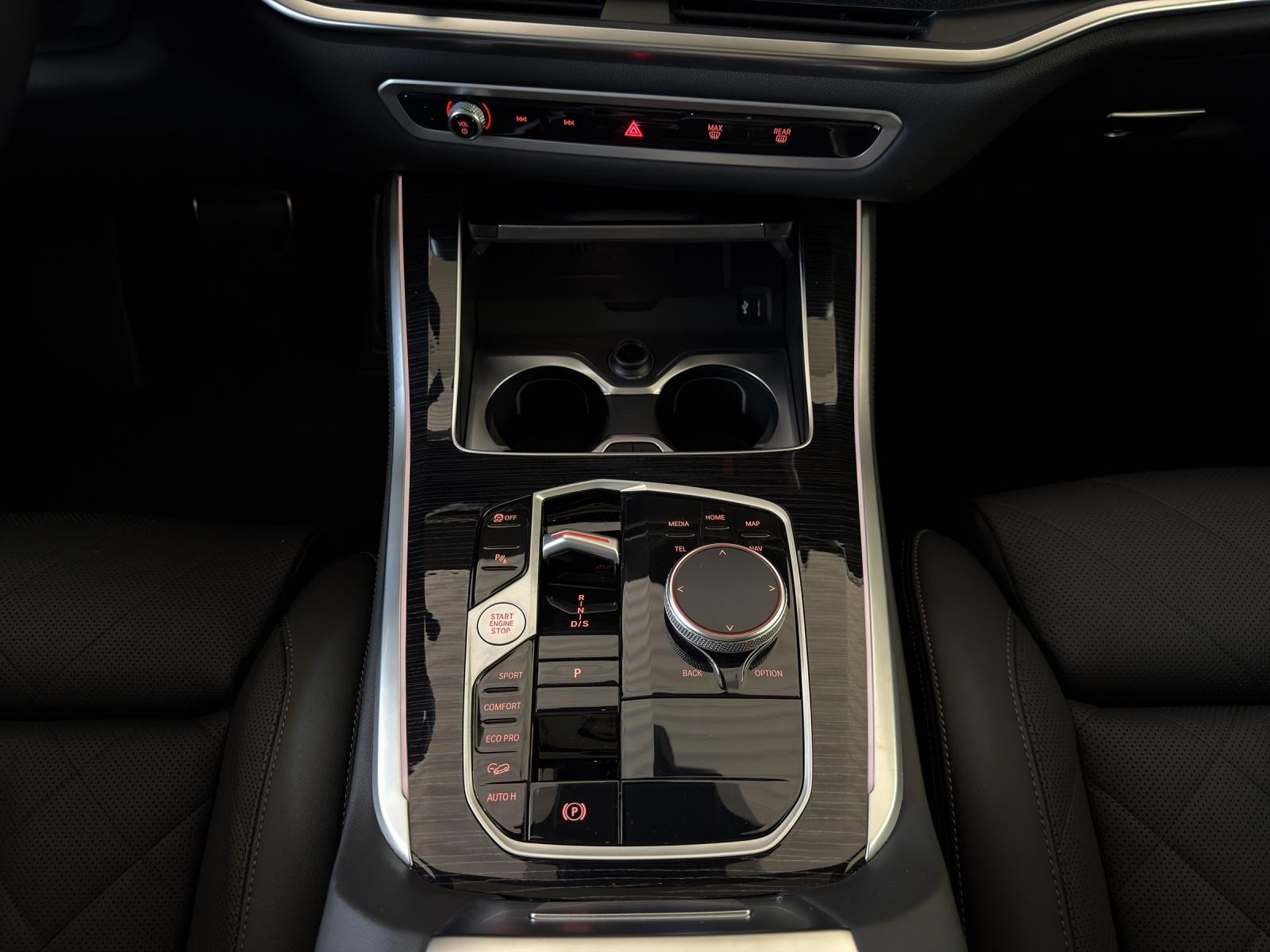 BMW X5 30d xDrive M-SportPaket-image-15