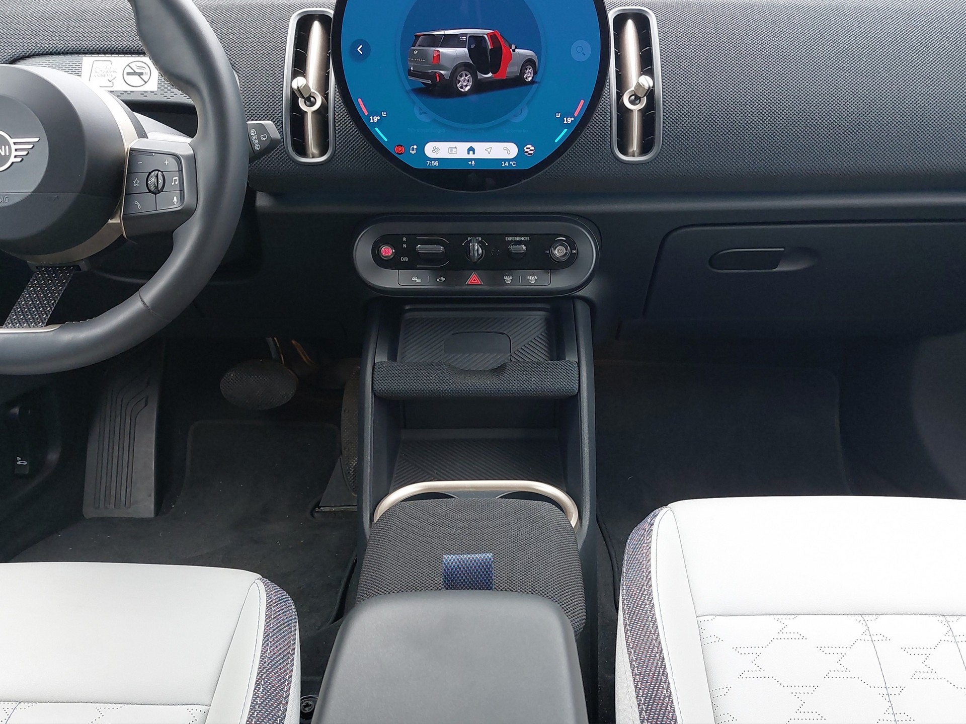 MINI Countryman U25 E-image-16