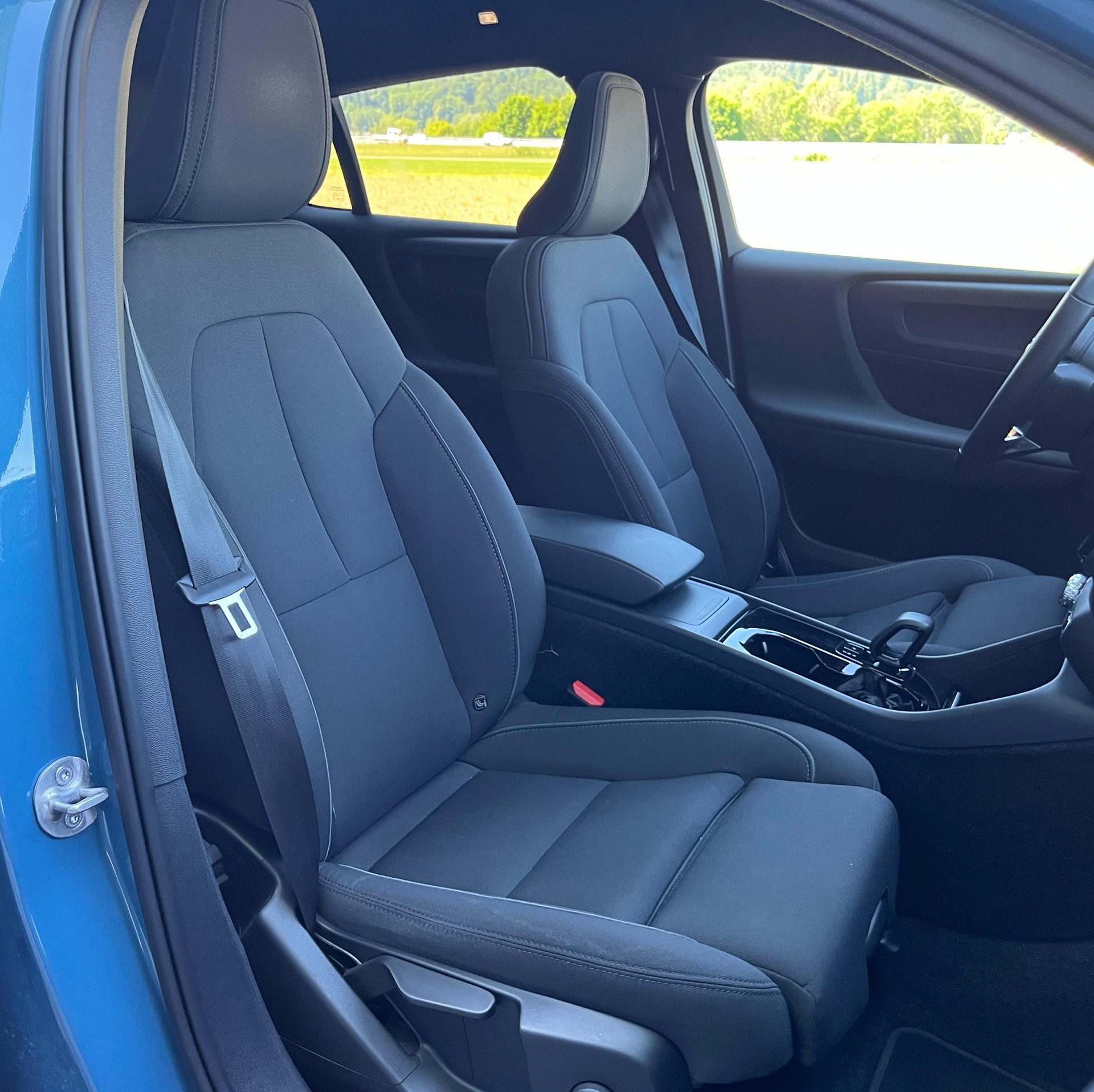 VOLVO C40 Recharge P6 Pure Electric Core-image-10