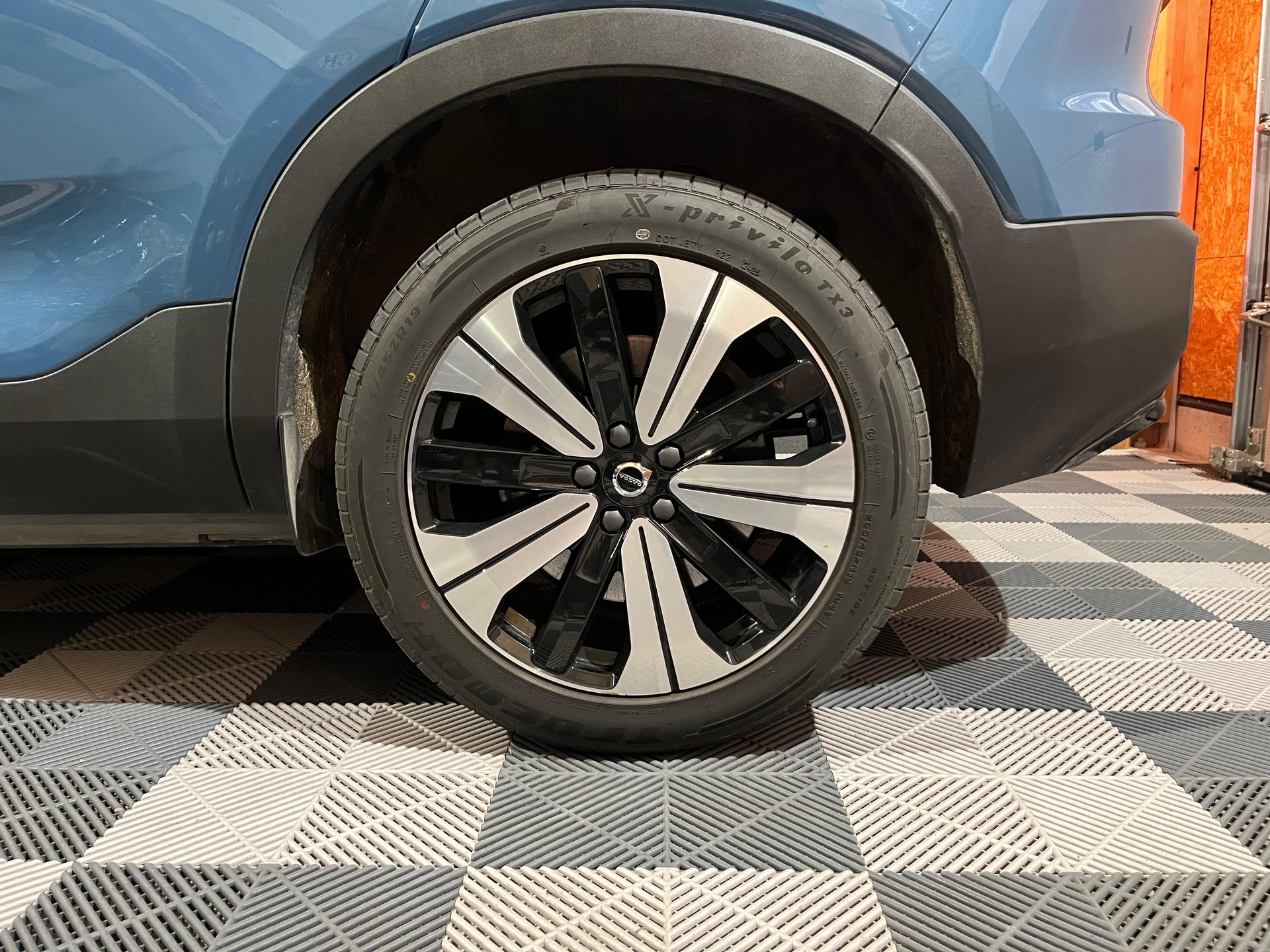 VOLVO C40 Recharge P6 Pure Electric Core-image-21