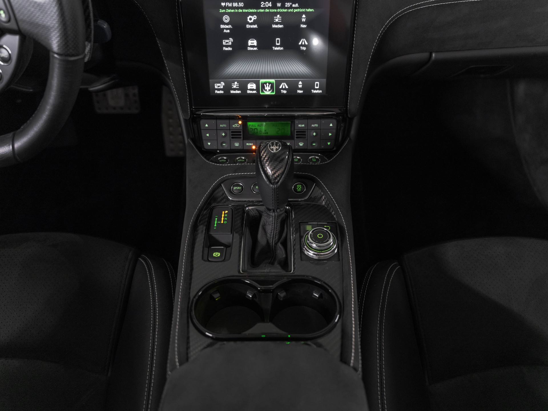 MASERATI GranCabrio MC Automatica FACELIFT-image-25