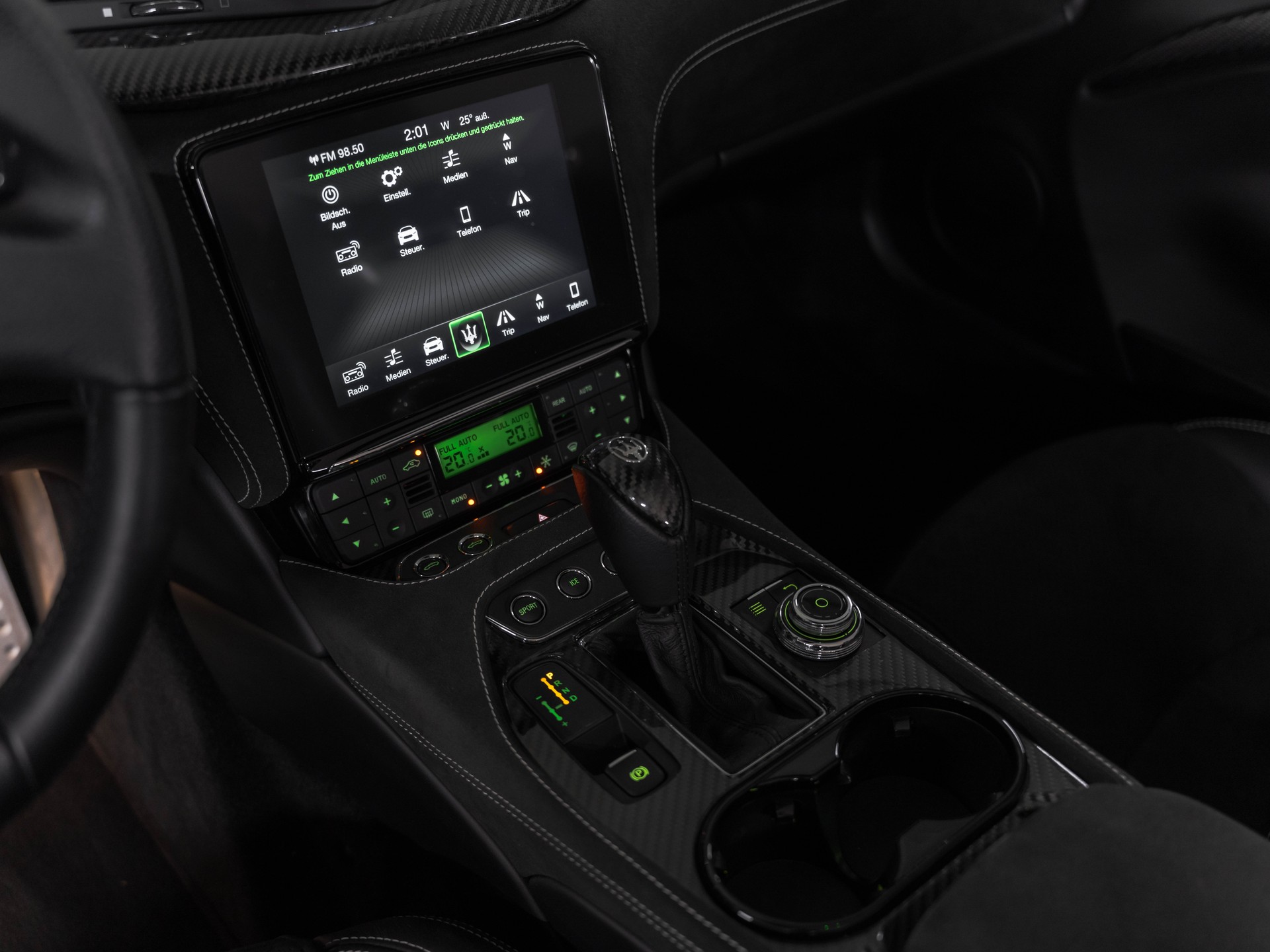 MASERATI GranCabrio MC Automatica FACELIFT-image-24