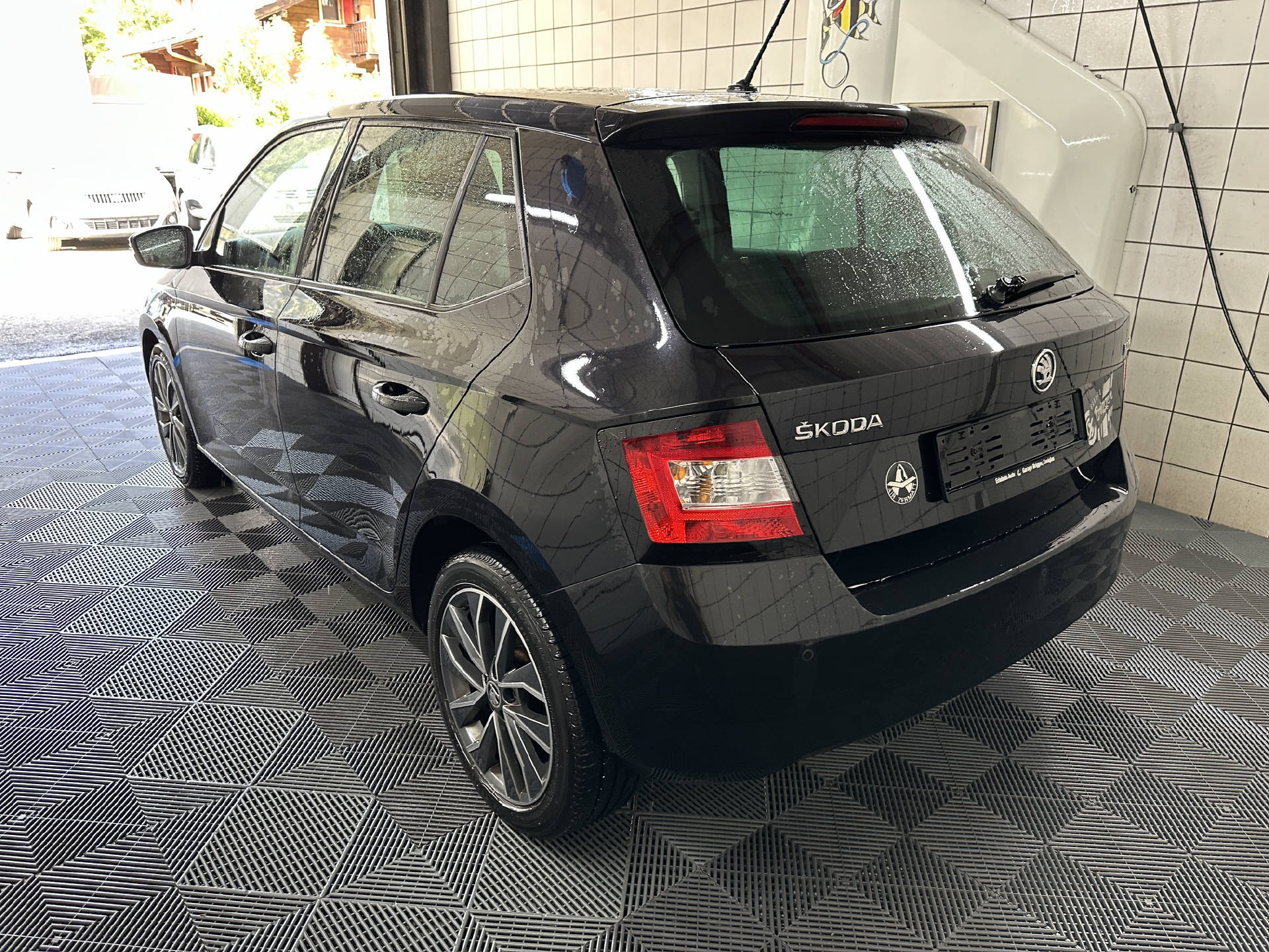 SKODA Fabia 1.2 TSI Ambition-image-5