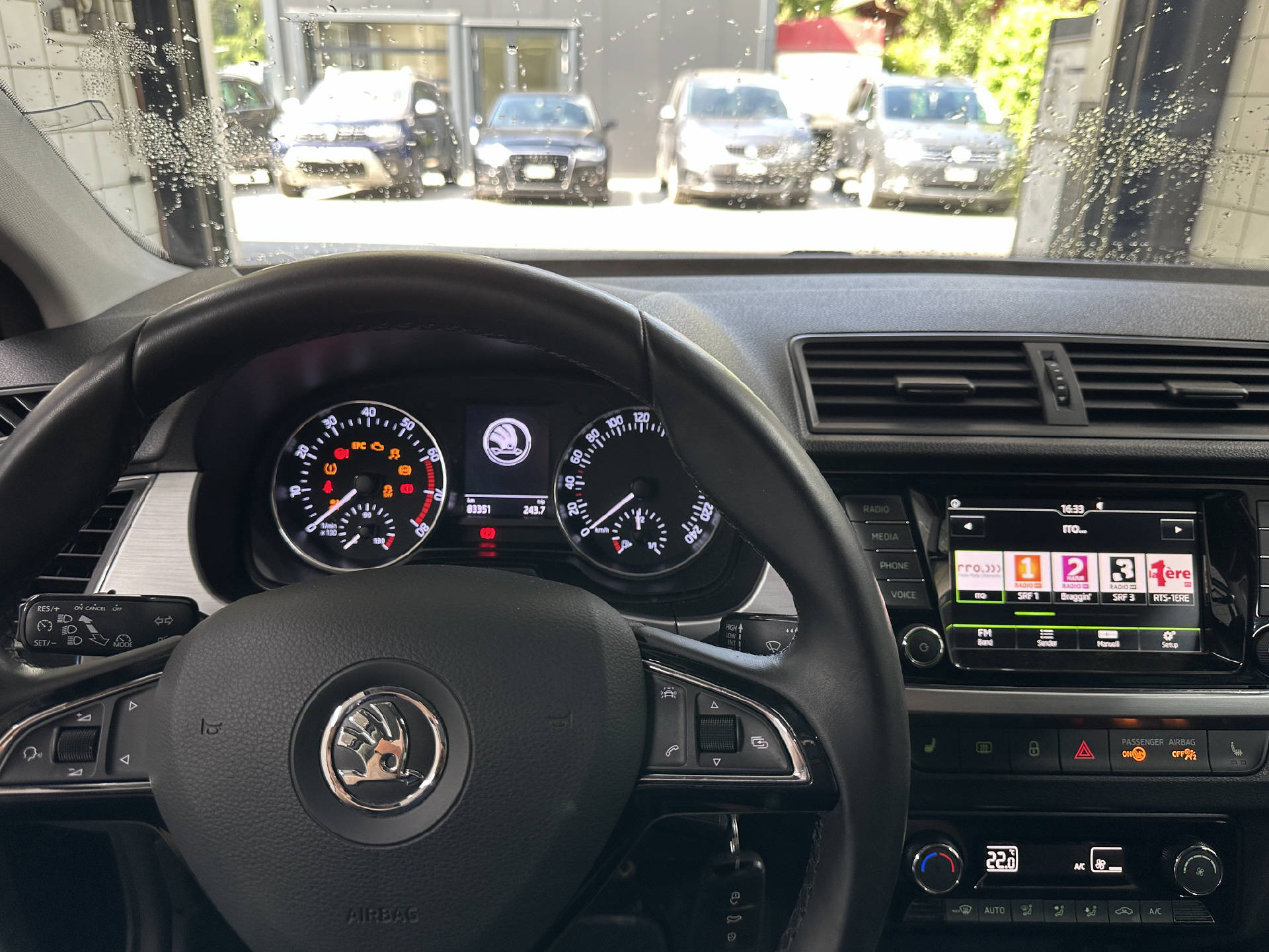 SKODA Fabia 1.2 TSI Ambition-image-10