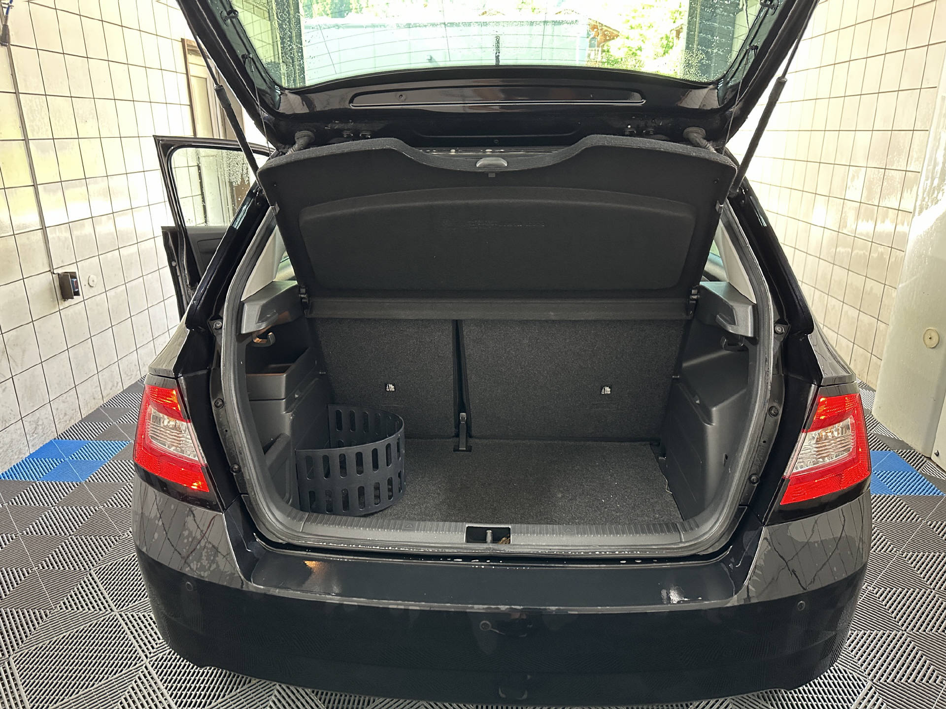 SKODA Fabia 1.2 TSI Ambition-image-13
