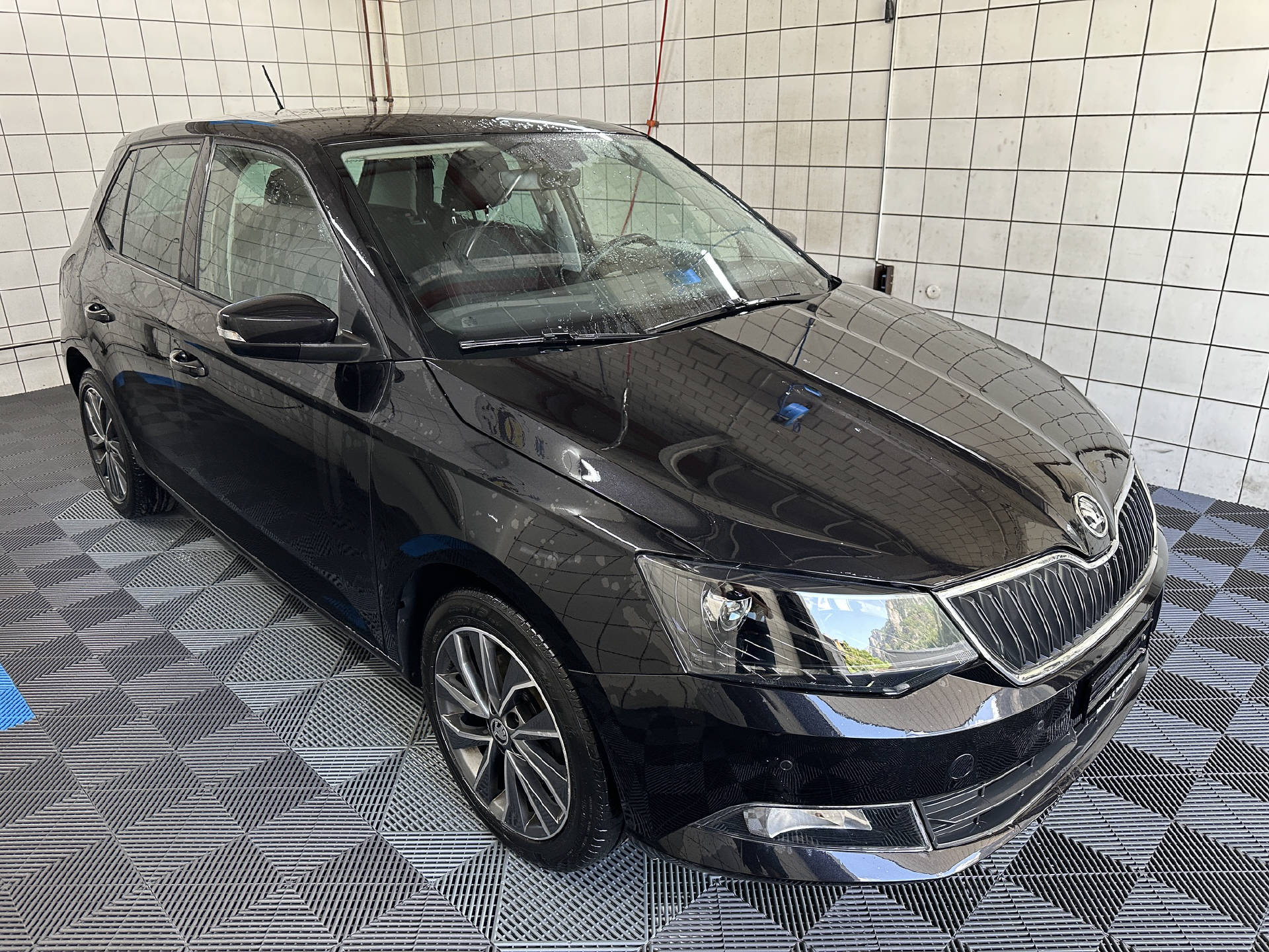 SKODA Fabia 1.2 TSI Ambition-image-8
