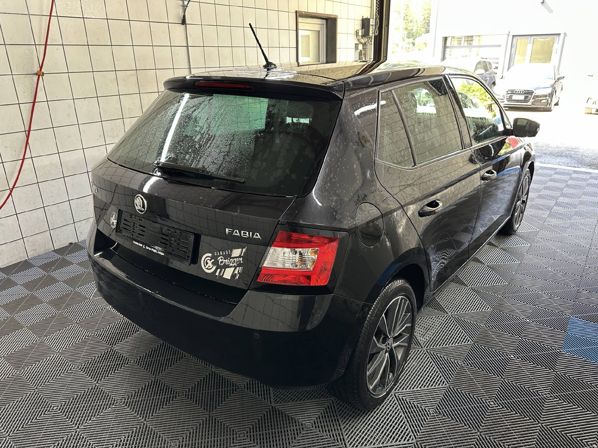 SKODA Fabia 1.2 TSI Ambition-image-7