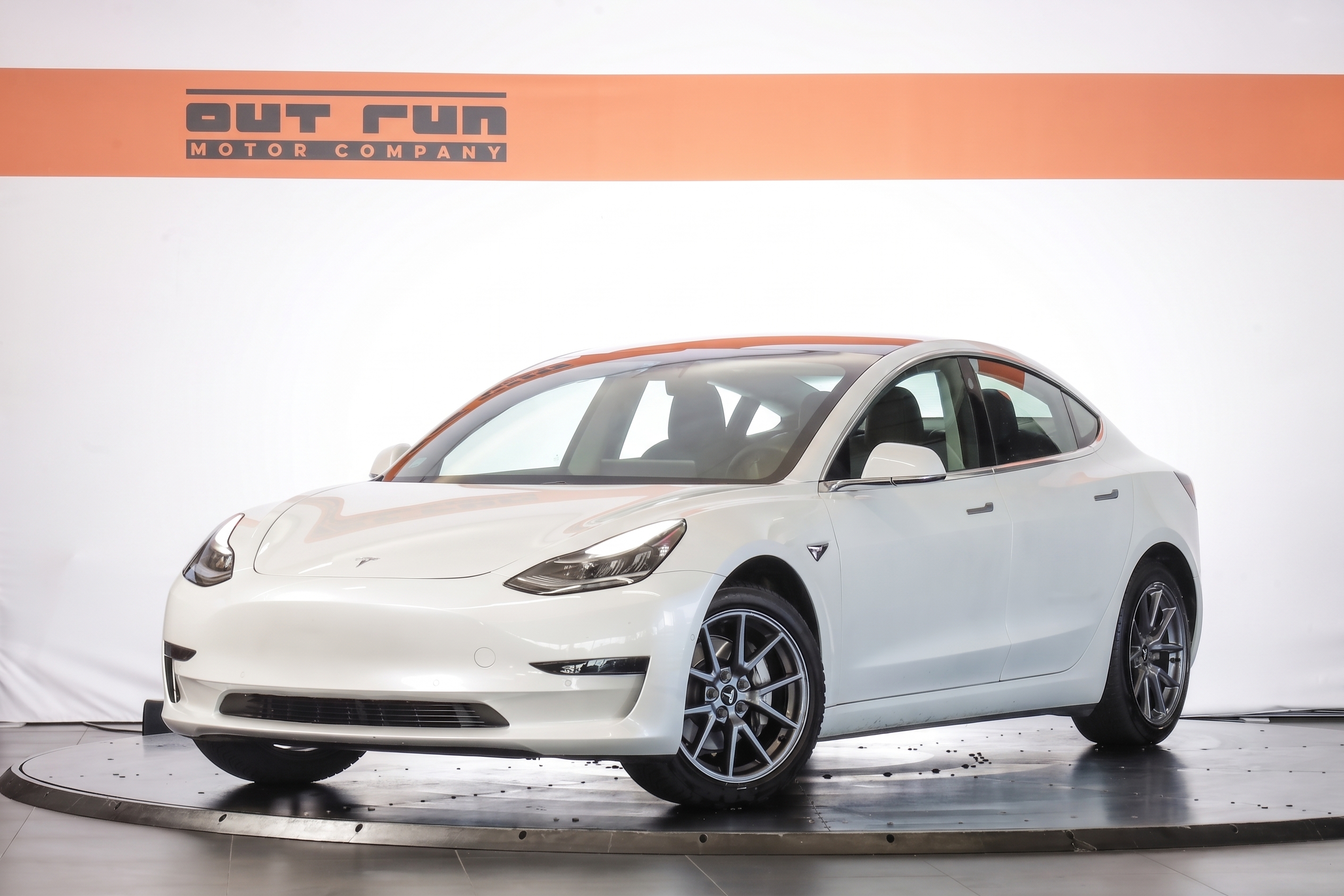 Tesla Model 3 Standard Plus