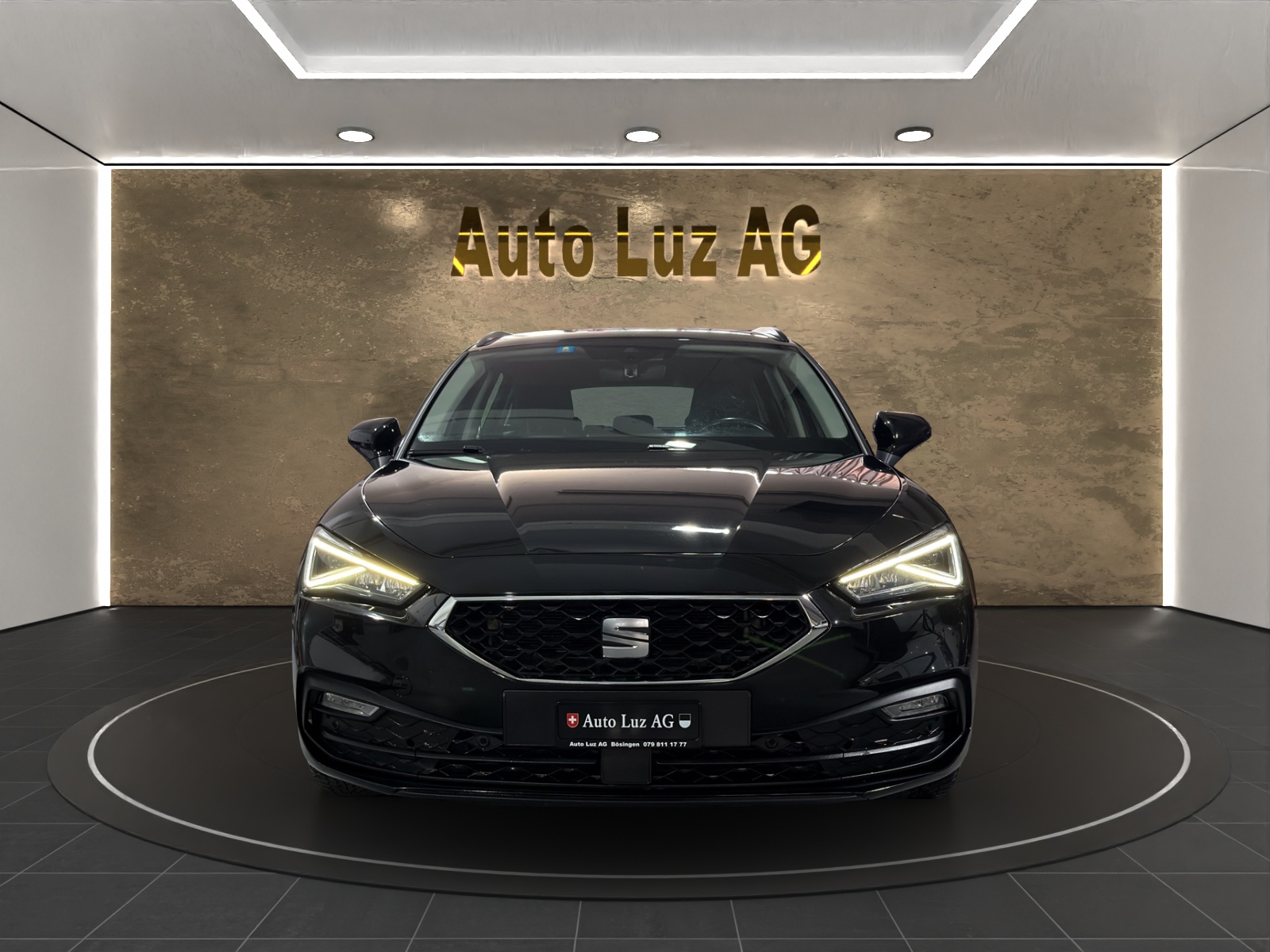 SEAT Leon ST 2.0 TDI EVO DSG Style-showroom-element-1