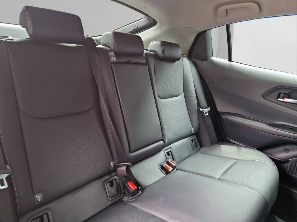 TOYOTA Prius 2.0 Plug-In-Hybrid Premi 47329/000-image-11
