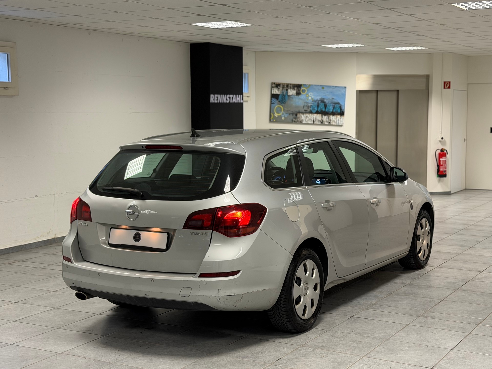 OPEL Astra 1.4i 16V Turbo Anniversary Edition Automatic-image-10