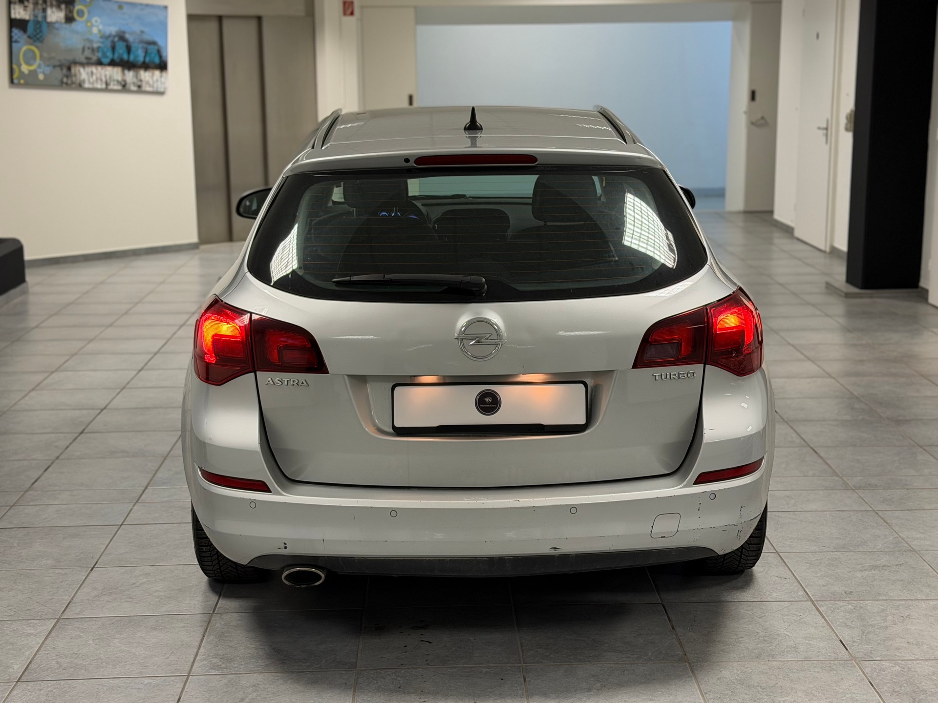 OPEL Astra 1.4i 16V Turbo Anniversary Edition Automatic-image-8