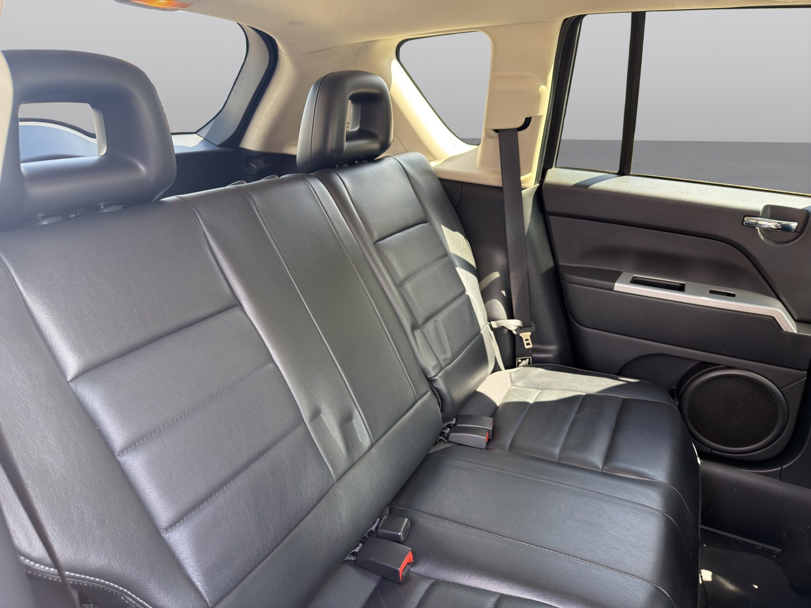 JEEP Compass 2.0 CRD Limited-image-8