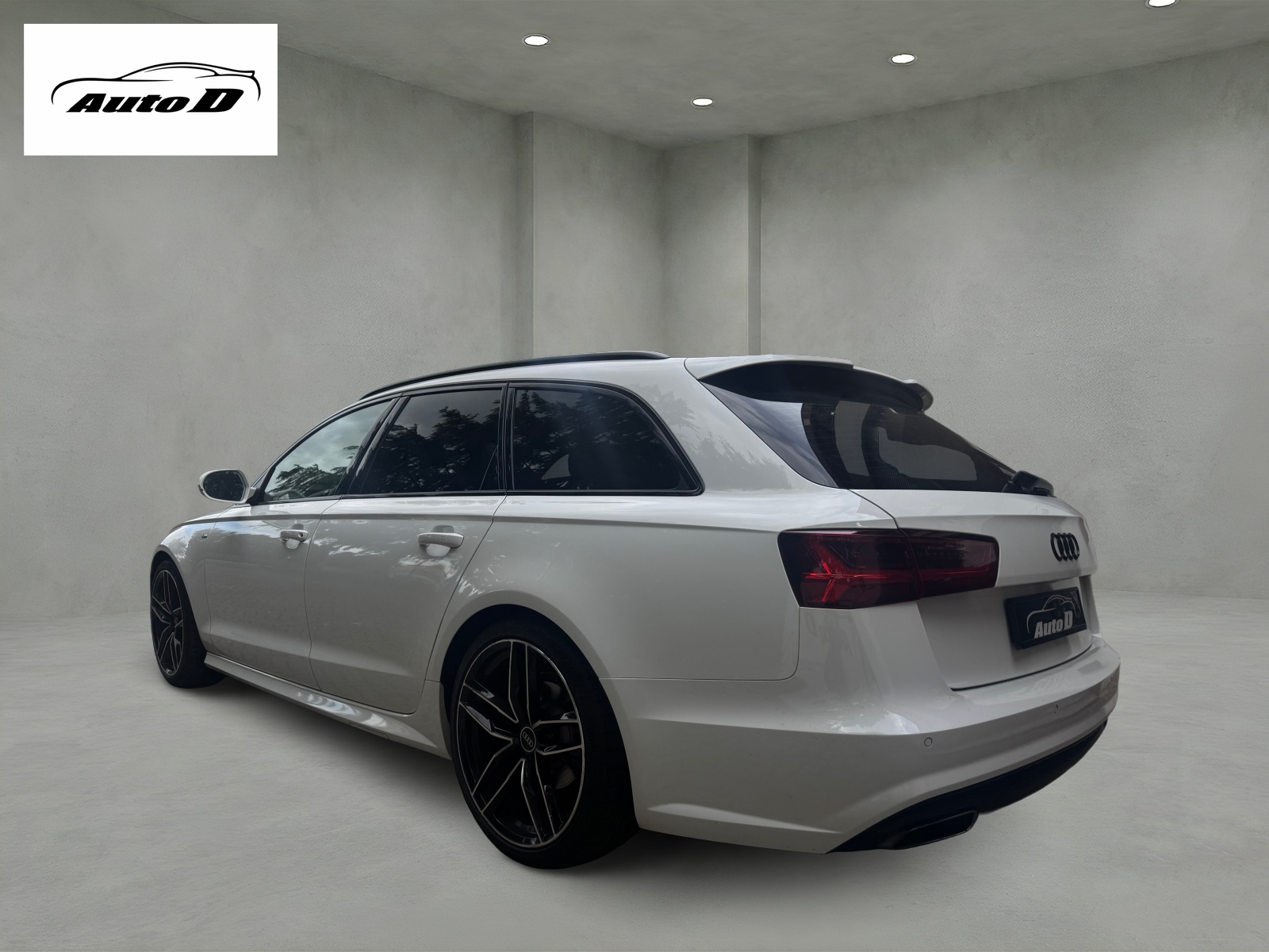 AUDI A6 Avant 2.0 TDI S-tronic S-Line-image-6
